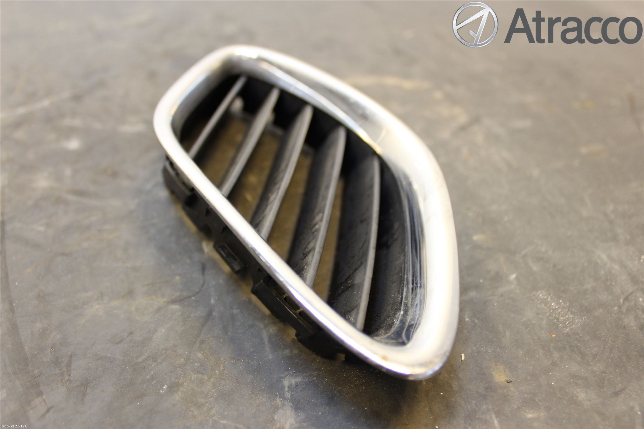 Saab 9-3 VER 2 Grilldel Vänster