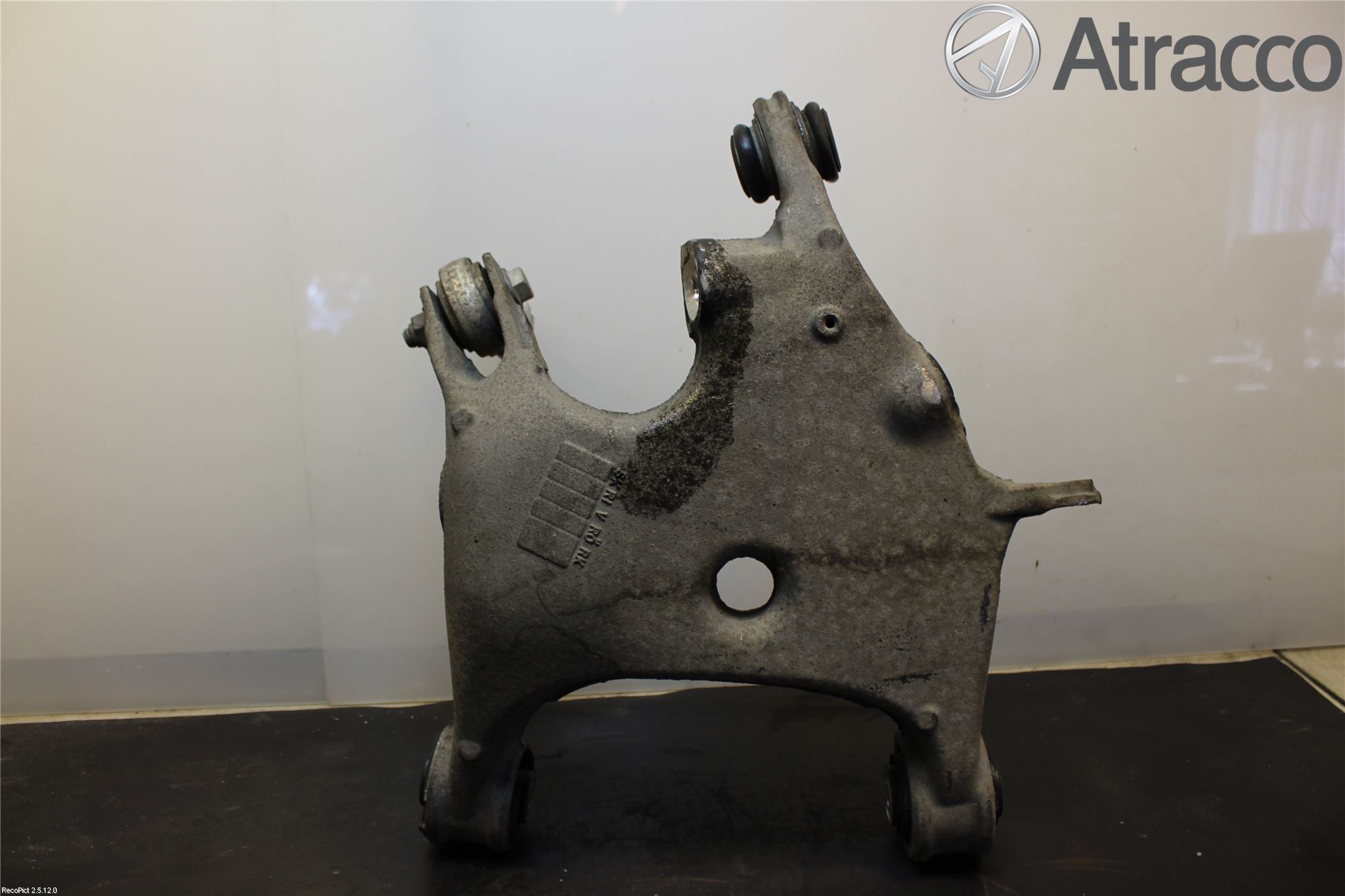 BMW 5 F10/F11/F18 09-17 Bärarm Bak Vänster