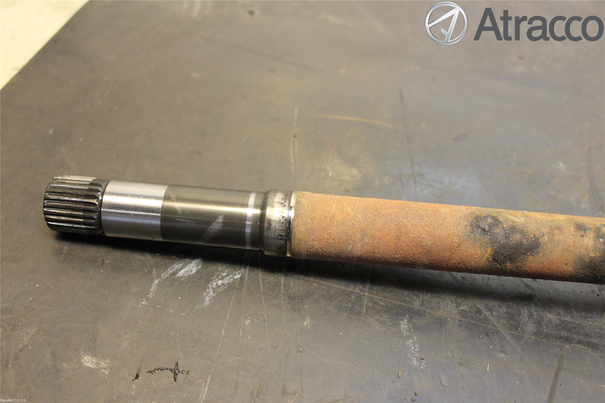 Peugeot 308 08-13 Drivaxel Fram Höger