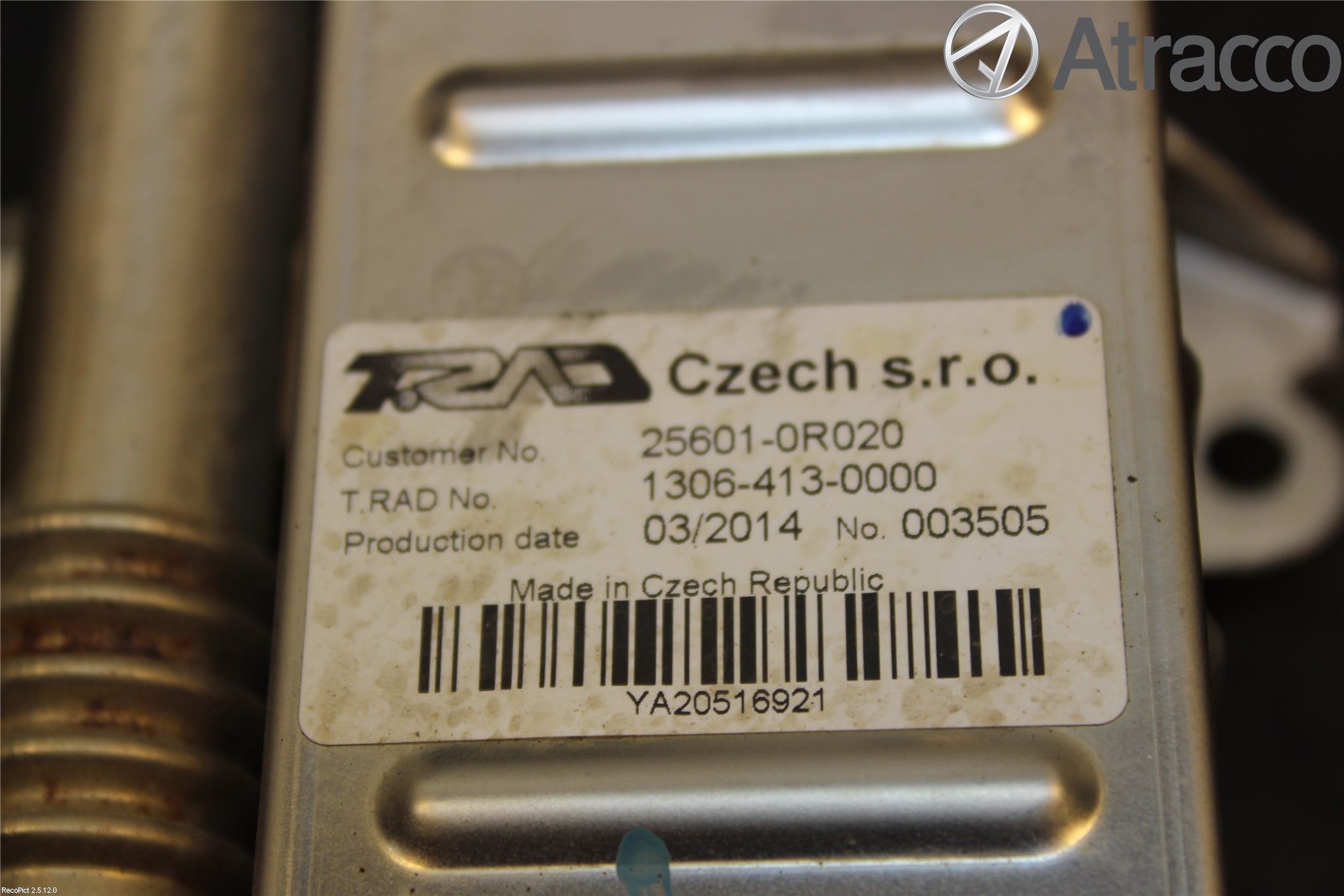 Toyota AVENSIS 09-15 Avgaskylare