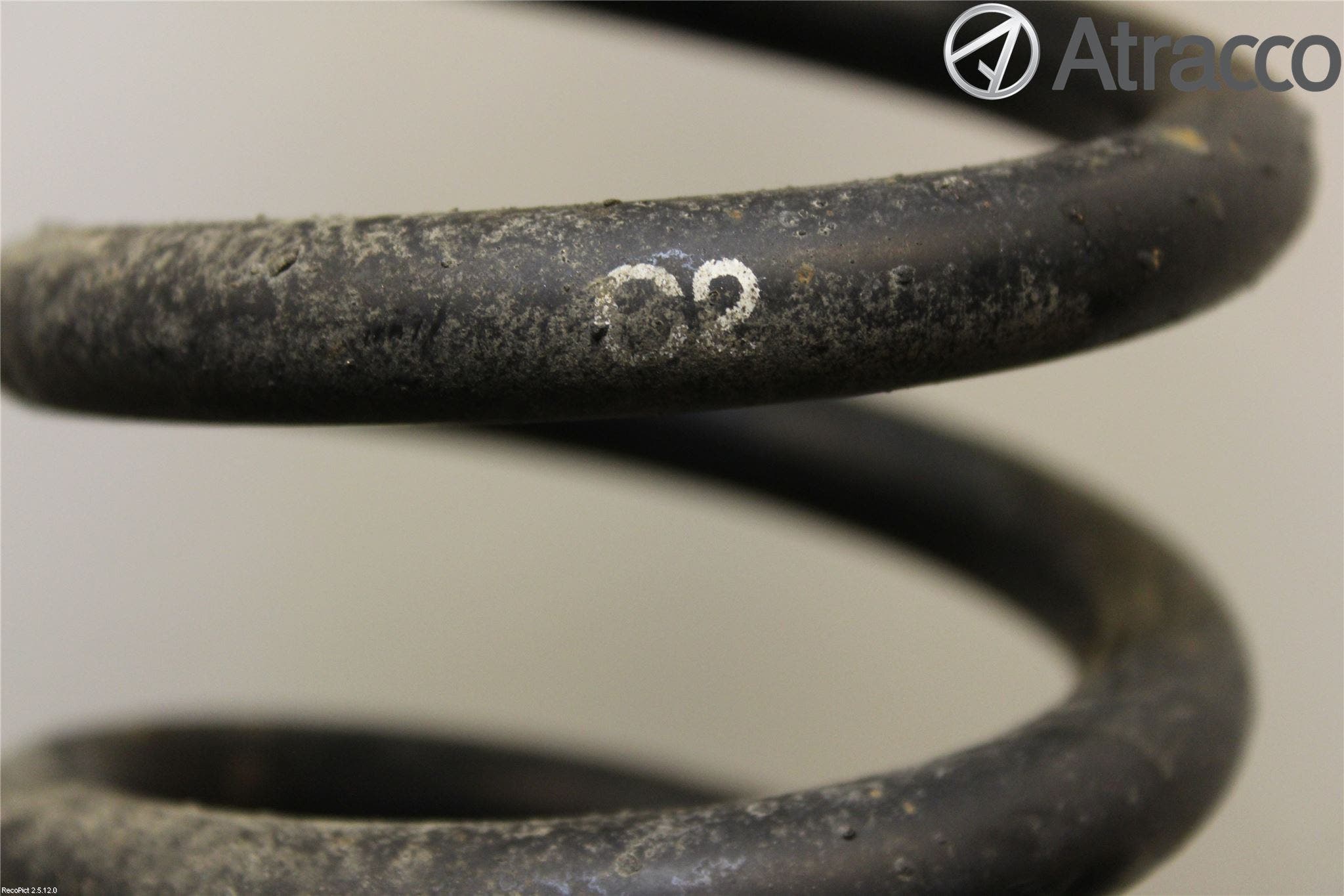 BMW 1 E87/81 5D/3D 03-11 Fjäder Bak