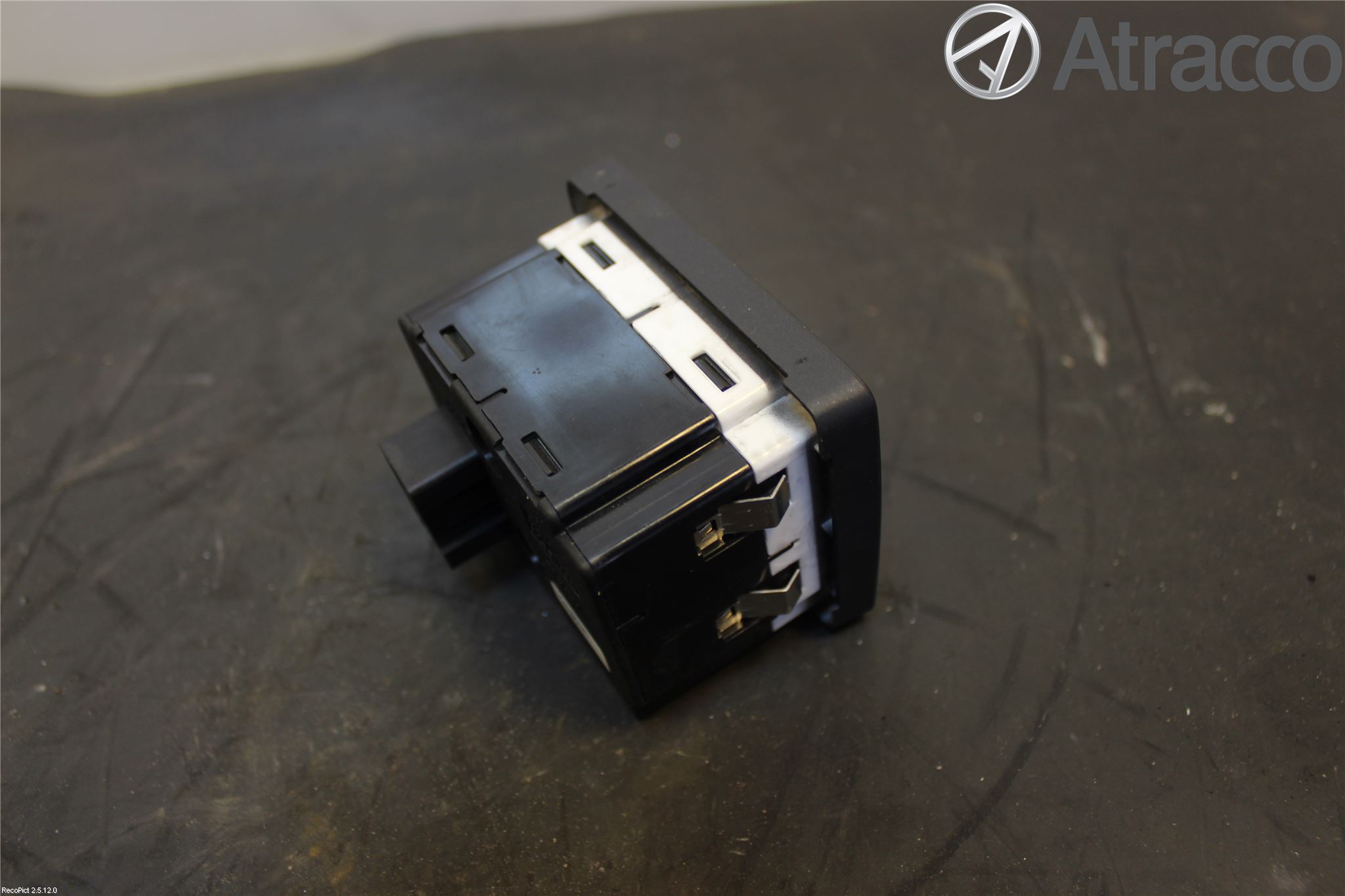 Volvo V50 04-07 Strömställare Ljus