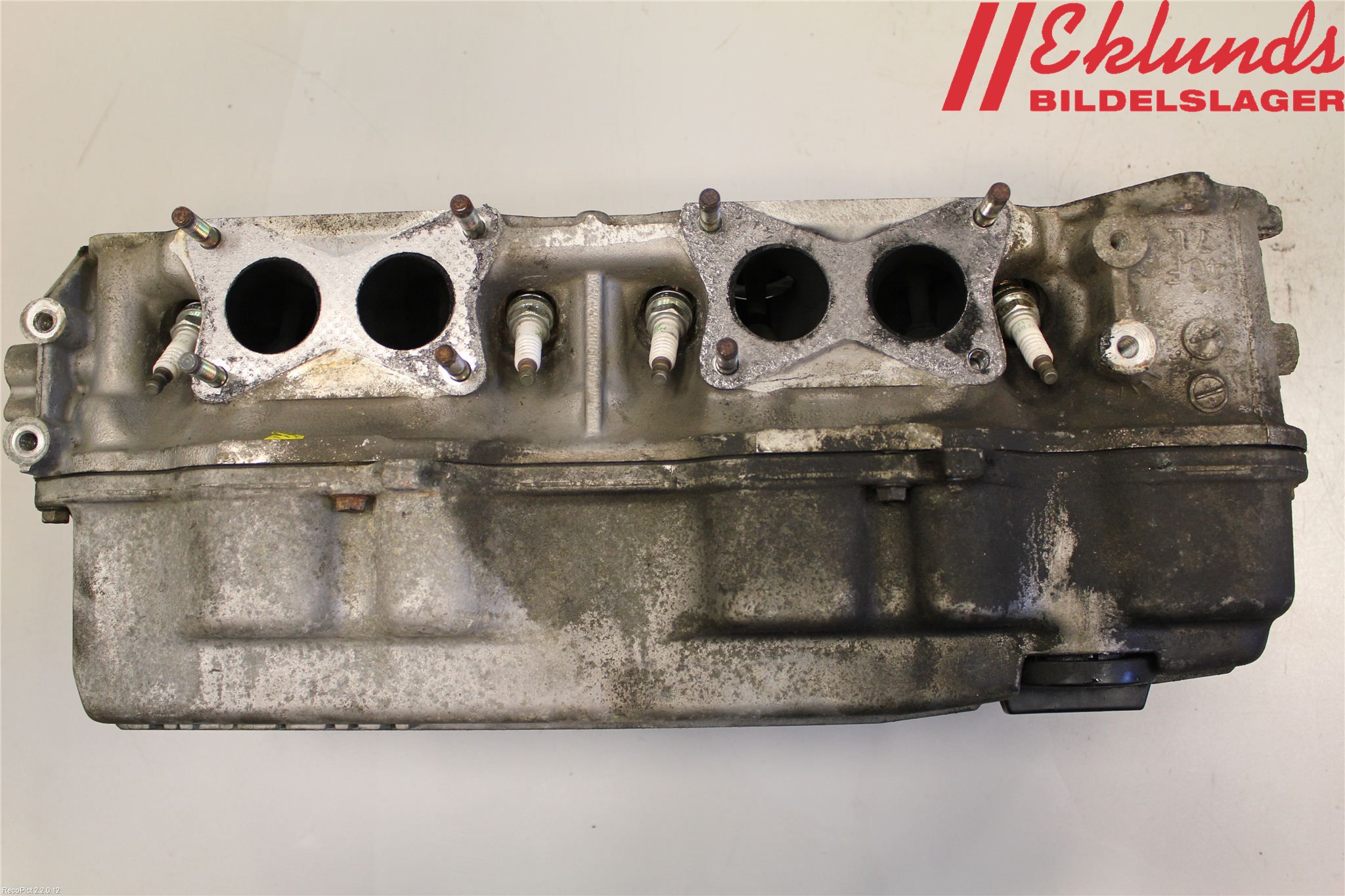 Nissan NAVARA 98-05 Topplock Bensin