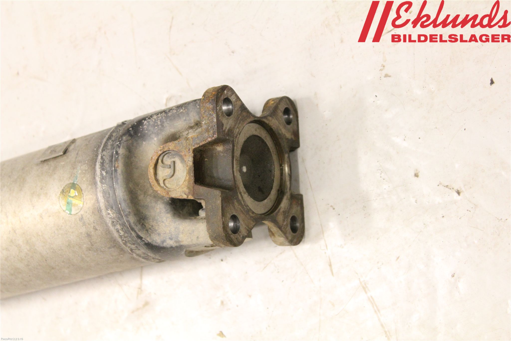 Nissan NAVARA 05-16 Mellanaxel Komp