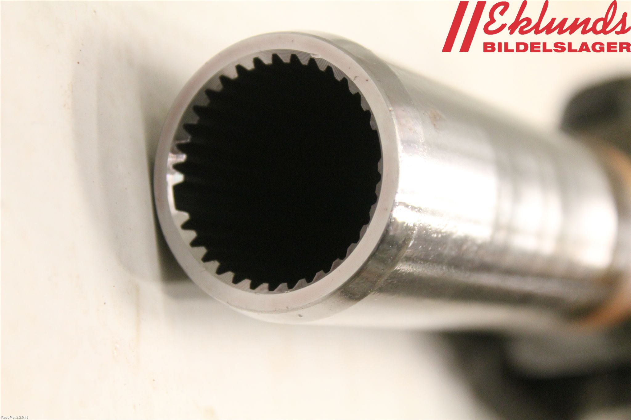 Nissan NAVARA 05-16 Mellanaxel Komp