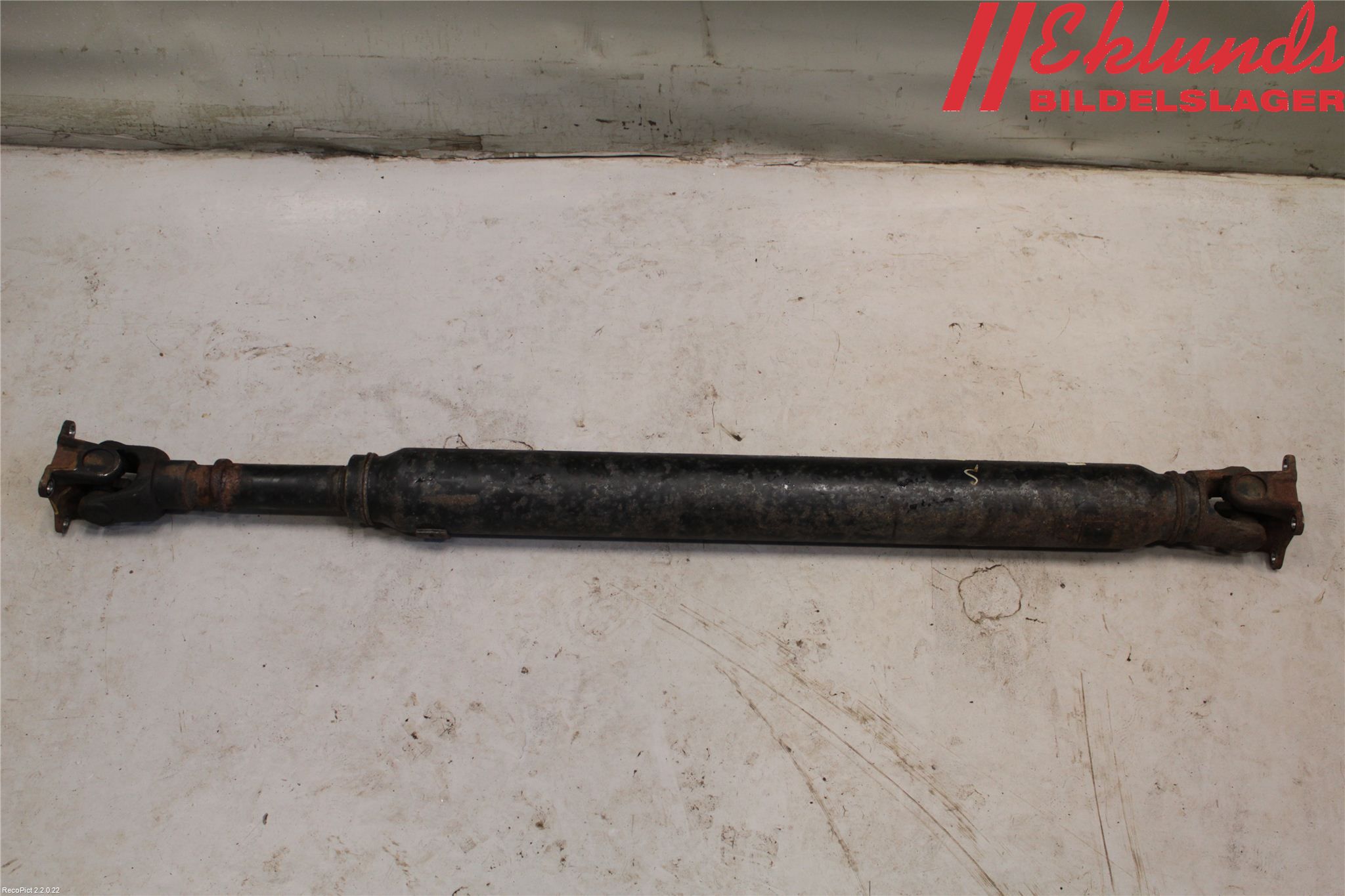 Toyota LANDCRUISER J120 02-09 Mellanaxel Bakre