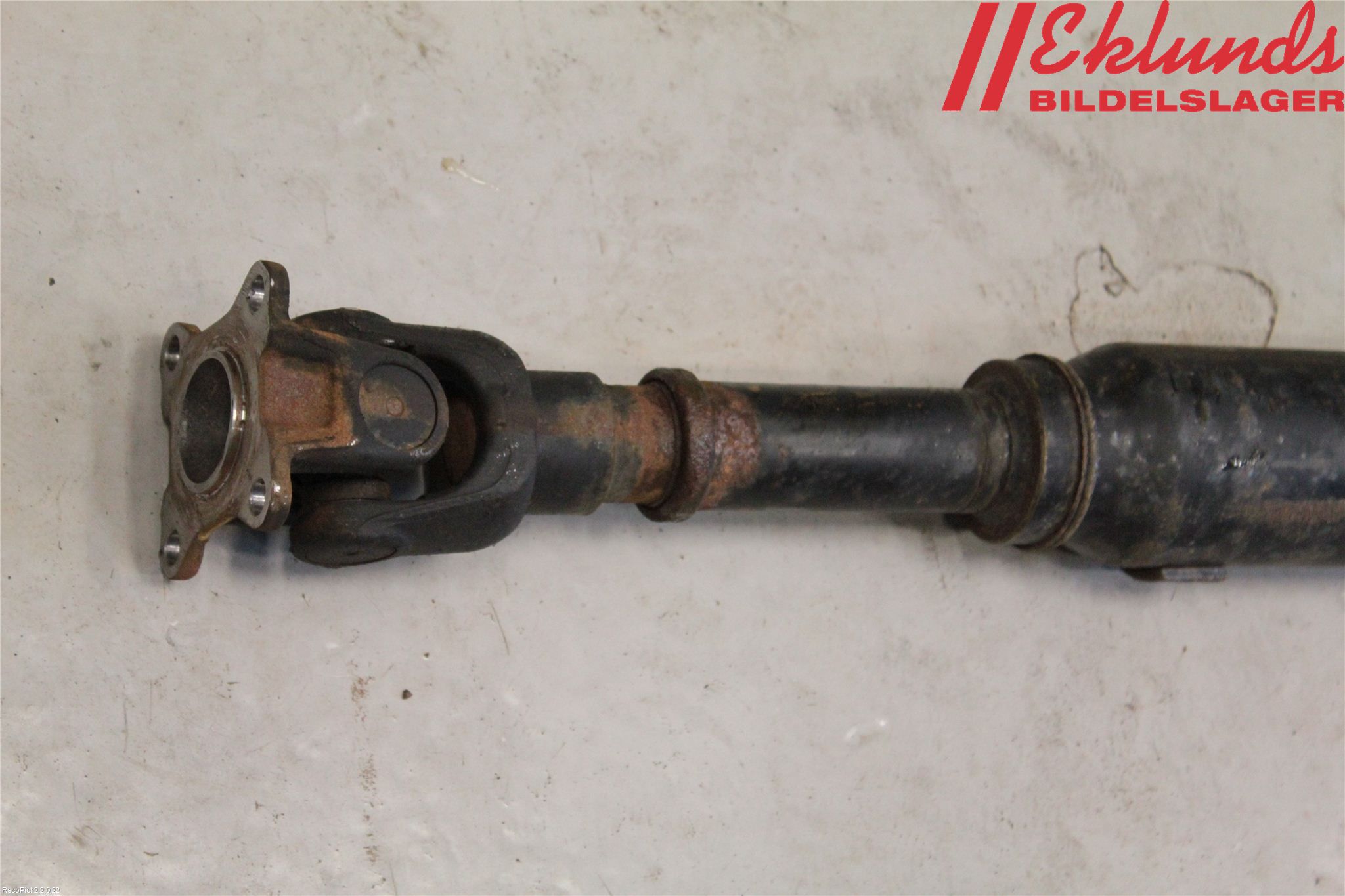 Toyota LANDCRUISER J120 02-09 Mellanaxel Bakre