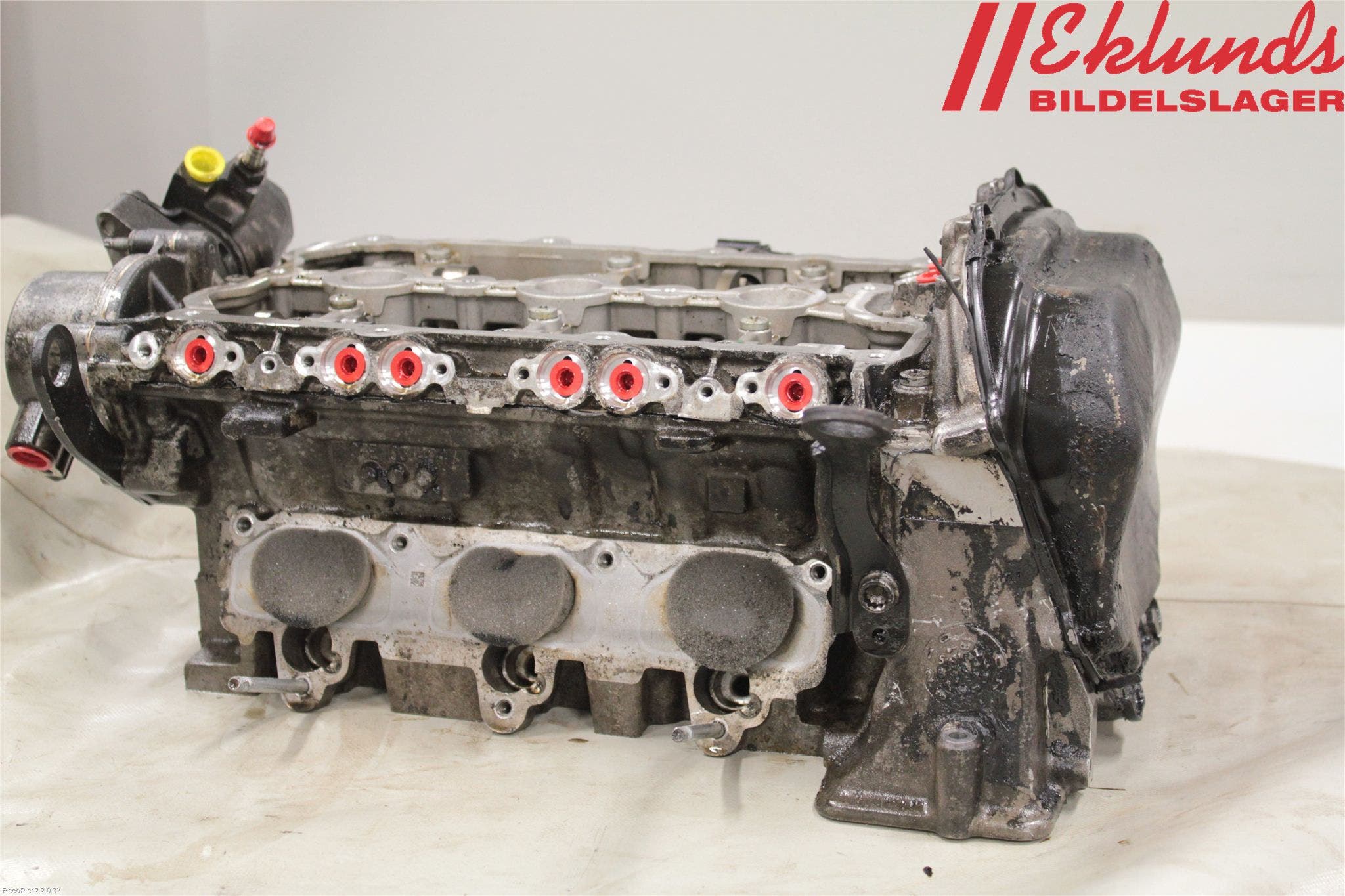 Audi A6/S6     05-11 Topplock Bensin