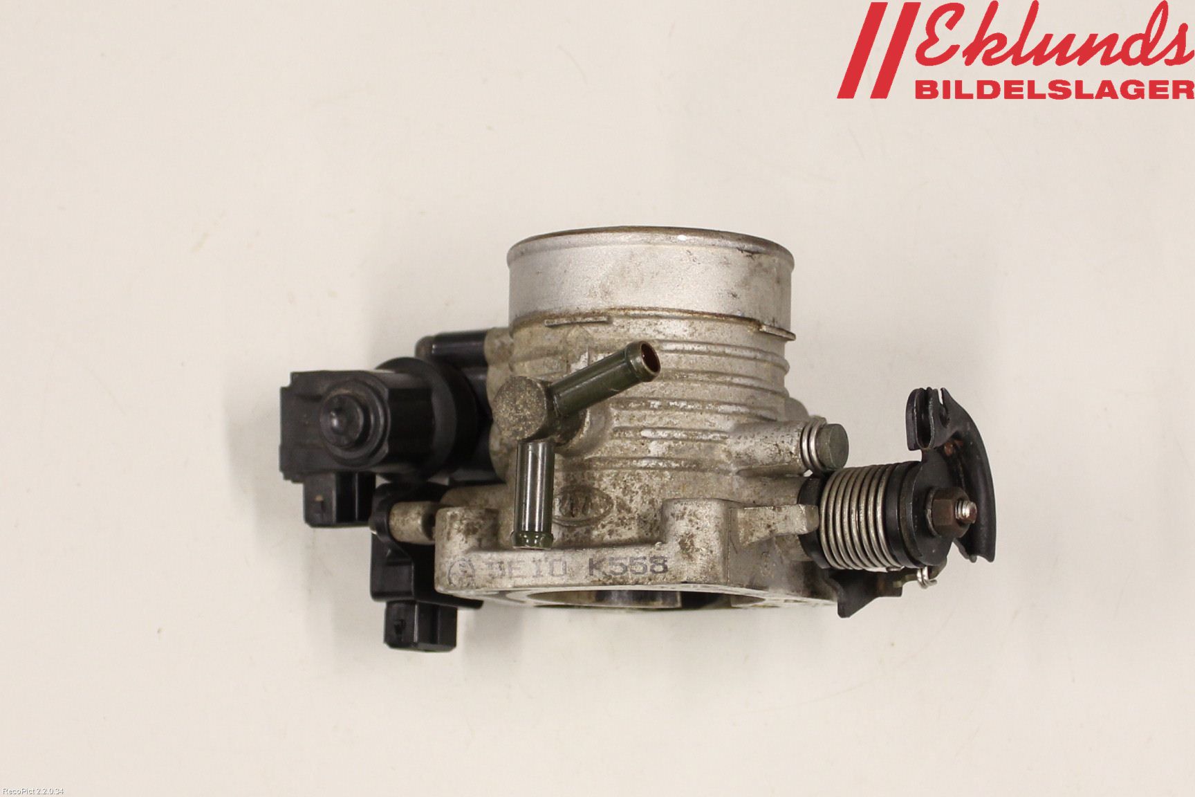 Kia CARNIVAL Injspjällhus