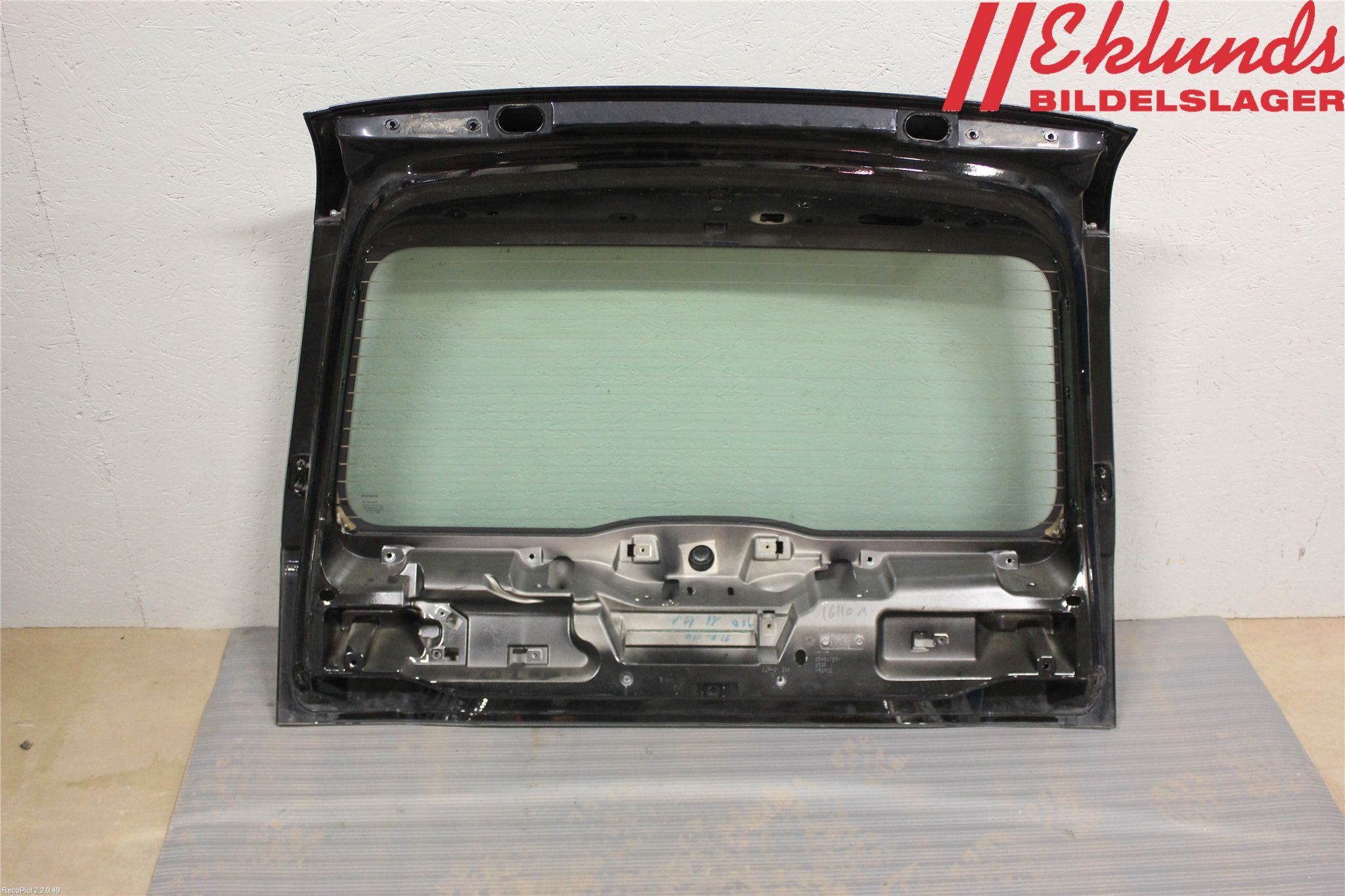 Volvo XC90 03-06 Baklucka Övre