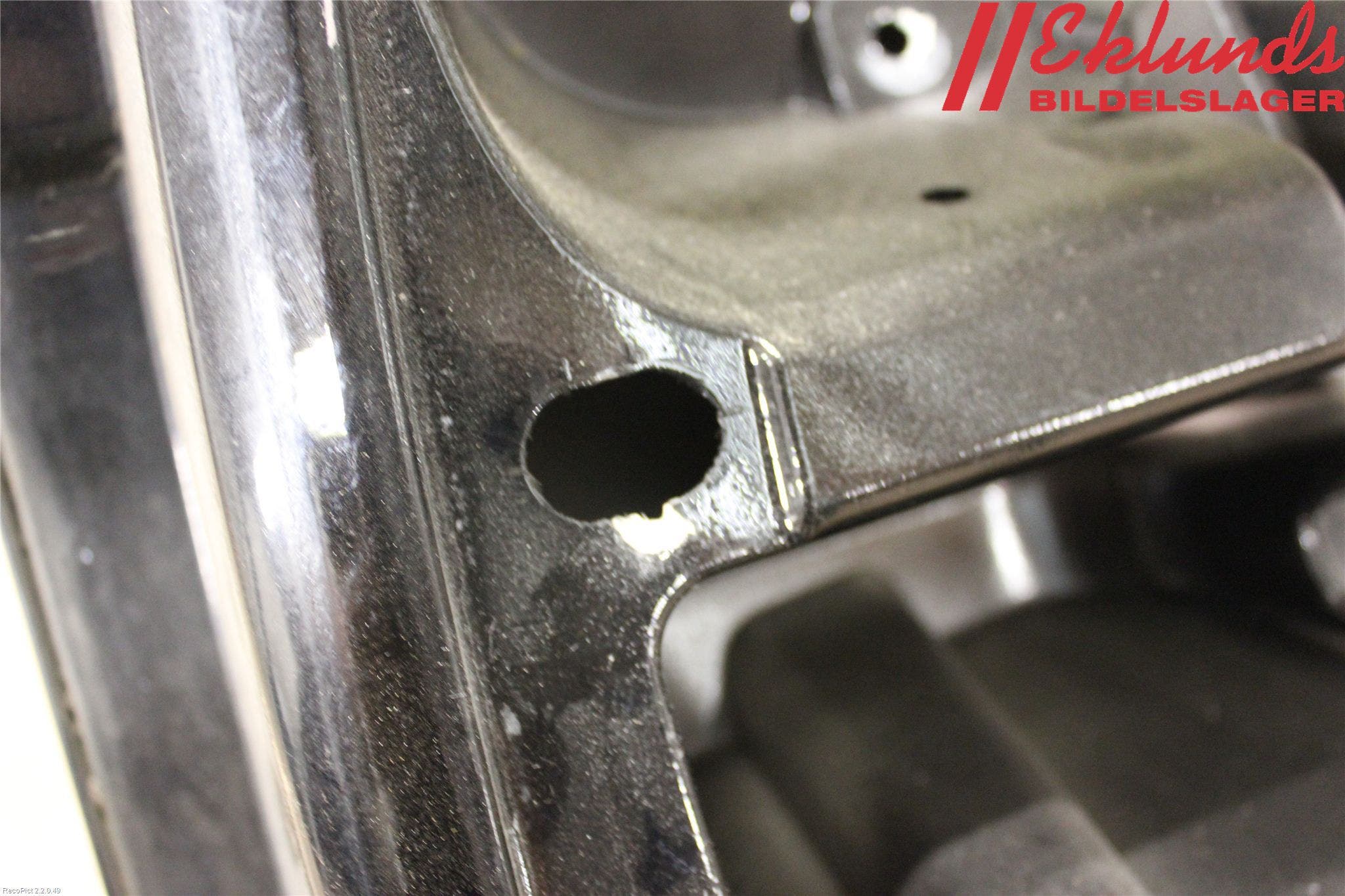 Volvo XC90 03-06 Baklucka Övre