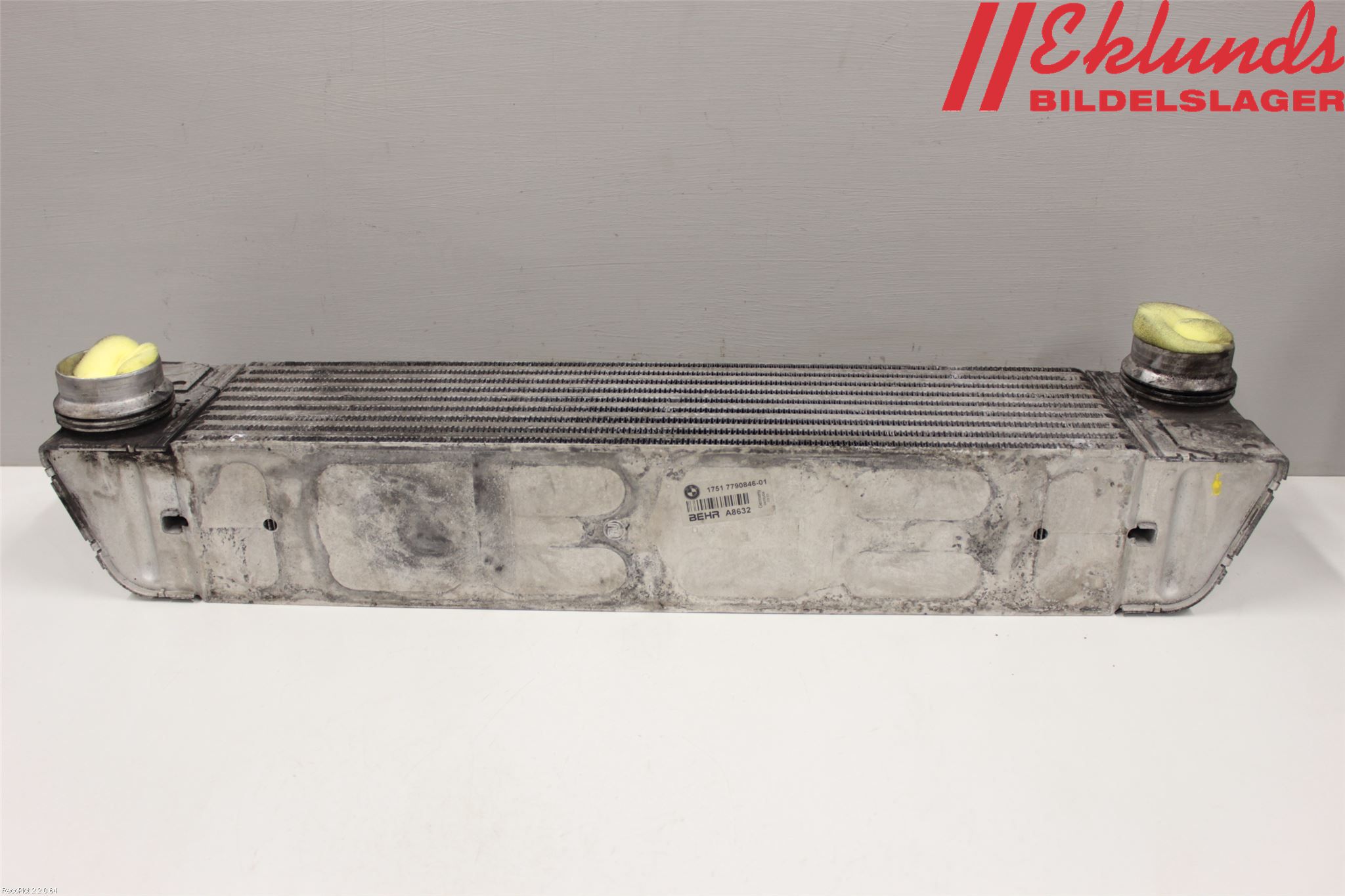 BMW 7 E65/66    00-08 Laddluft-Intercooler Kyl