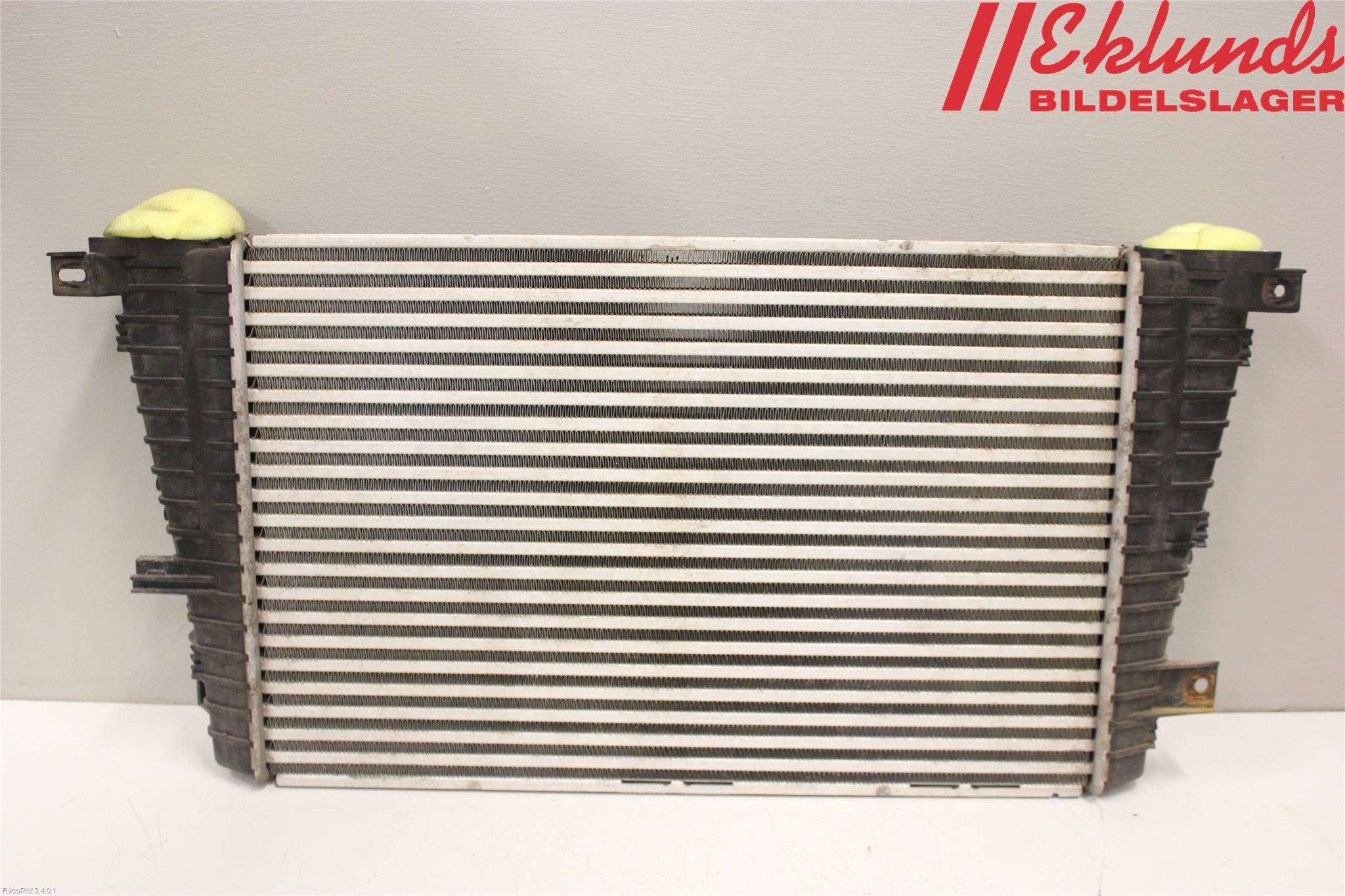 Opel ZAFIRA B 06-14 Laddluft-Intercooler Kyl