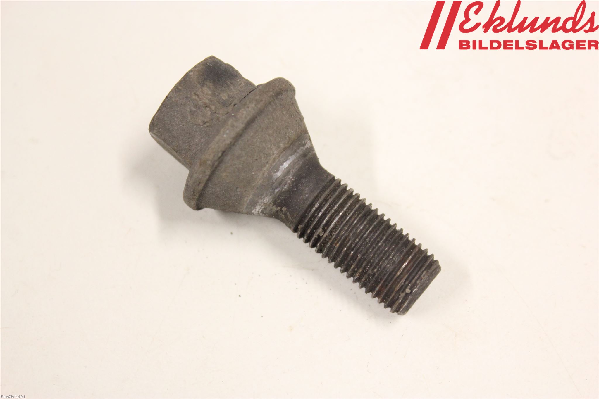 Nissan PRIMASTAR Hjulmutter-Bult-Sats