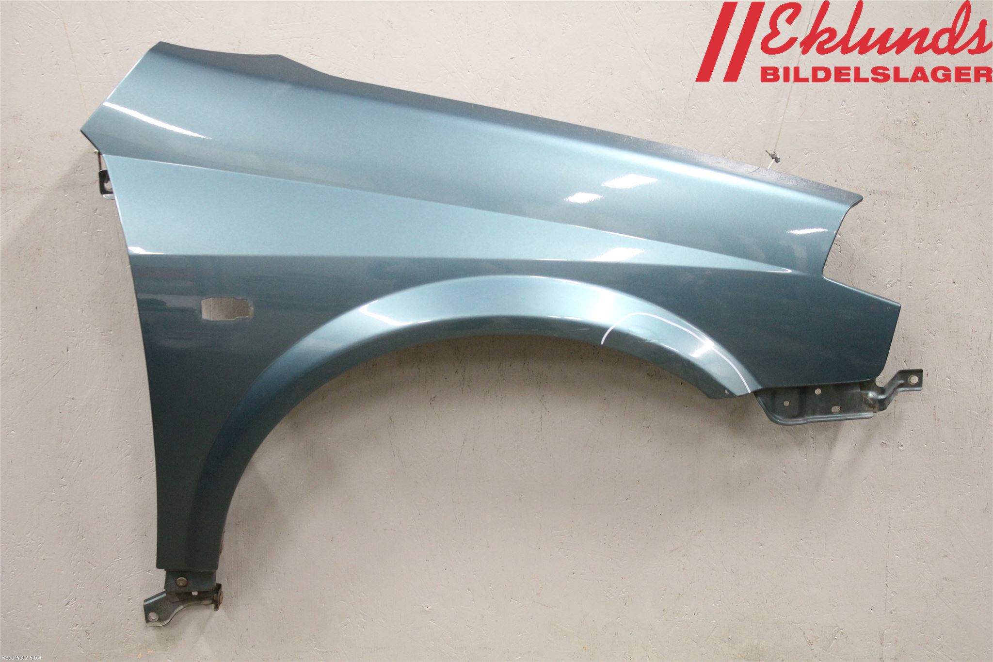 Nissan PRIMERA 02-07 Skärm Fram Höger