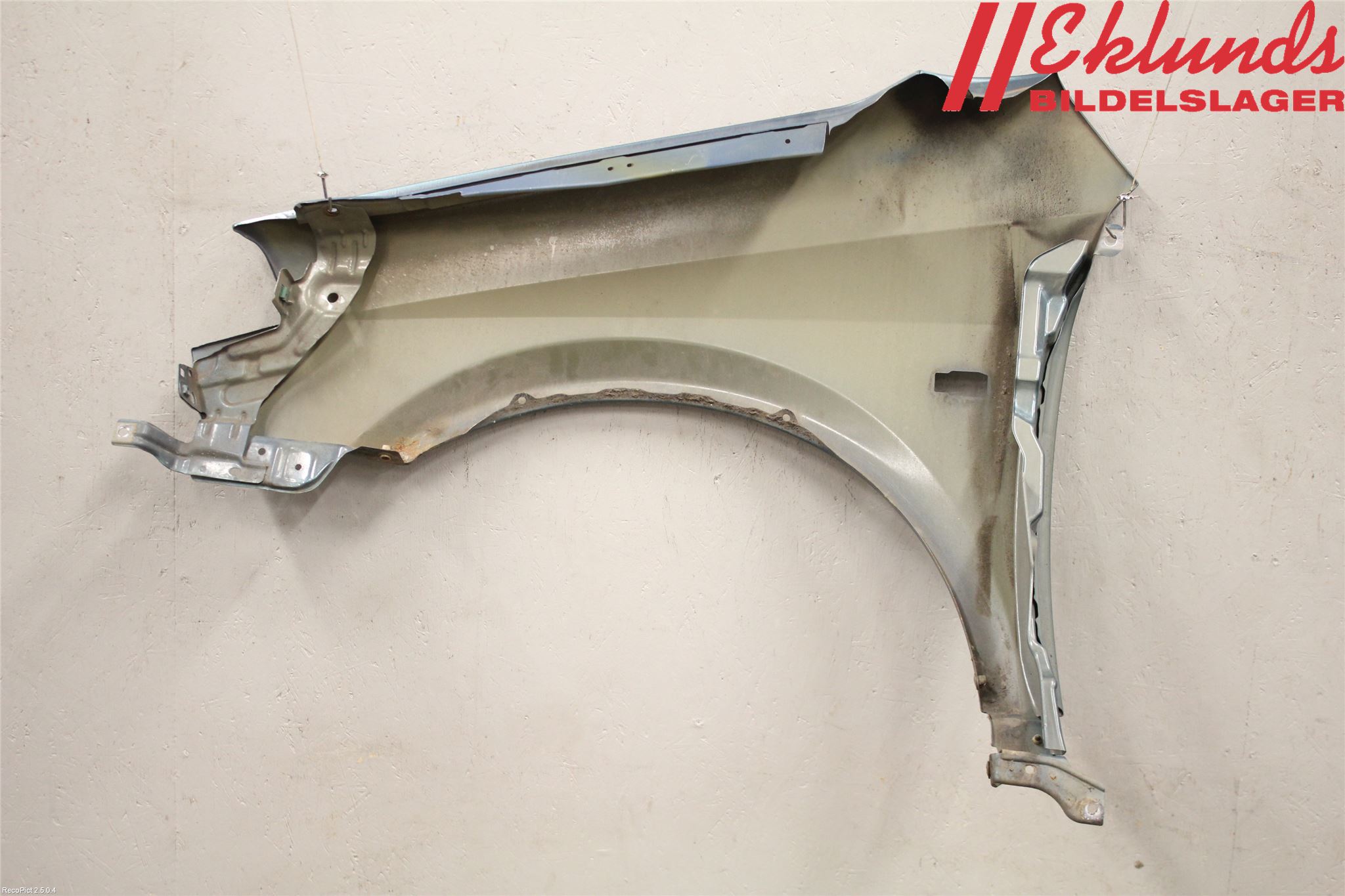 Nissan PRIMERA 02-07 Skärm Fram Höger