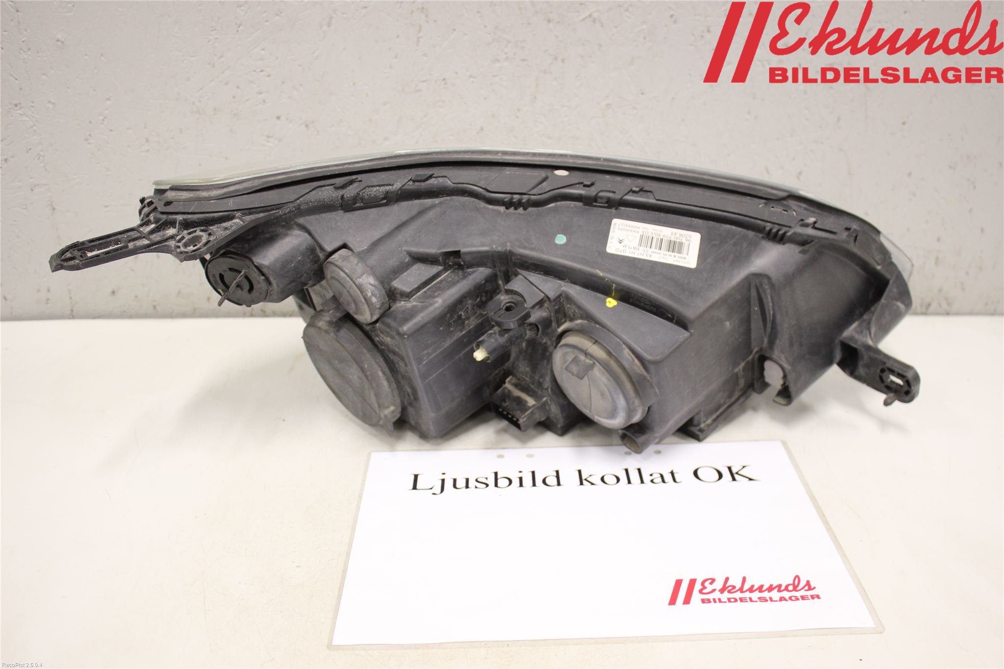 Citroen C5     05-08 Strålkastare Vänster