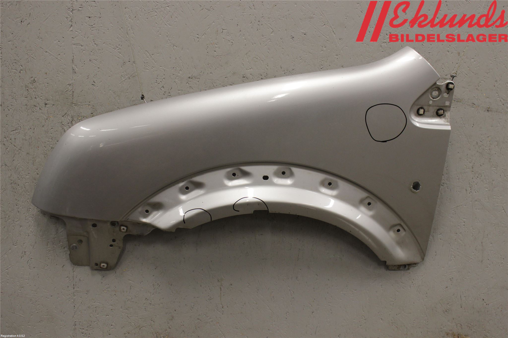 Ford TRANSIT CONNECT 03-08 Skärm Fram Vänster