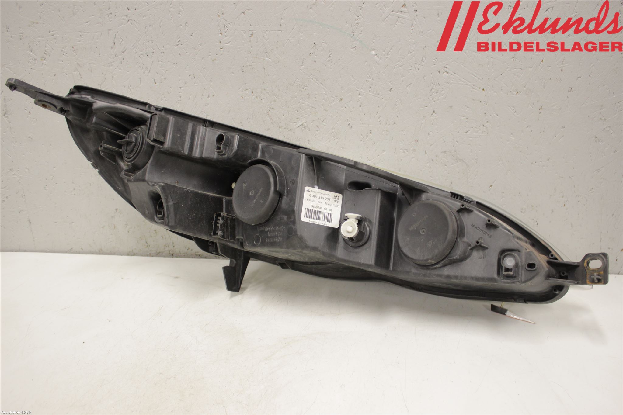 Peugeot 407 Strålkastare Vänster