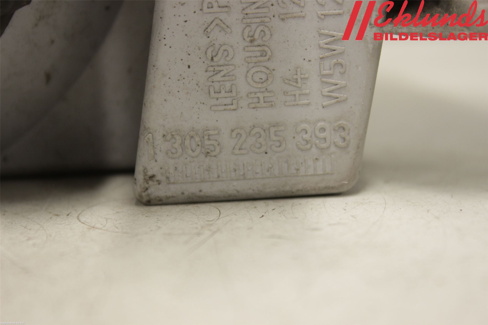 Mazda 323 F 99-03 Strålkastare Höger