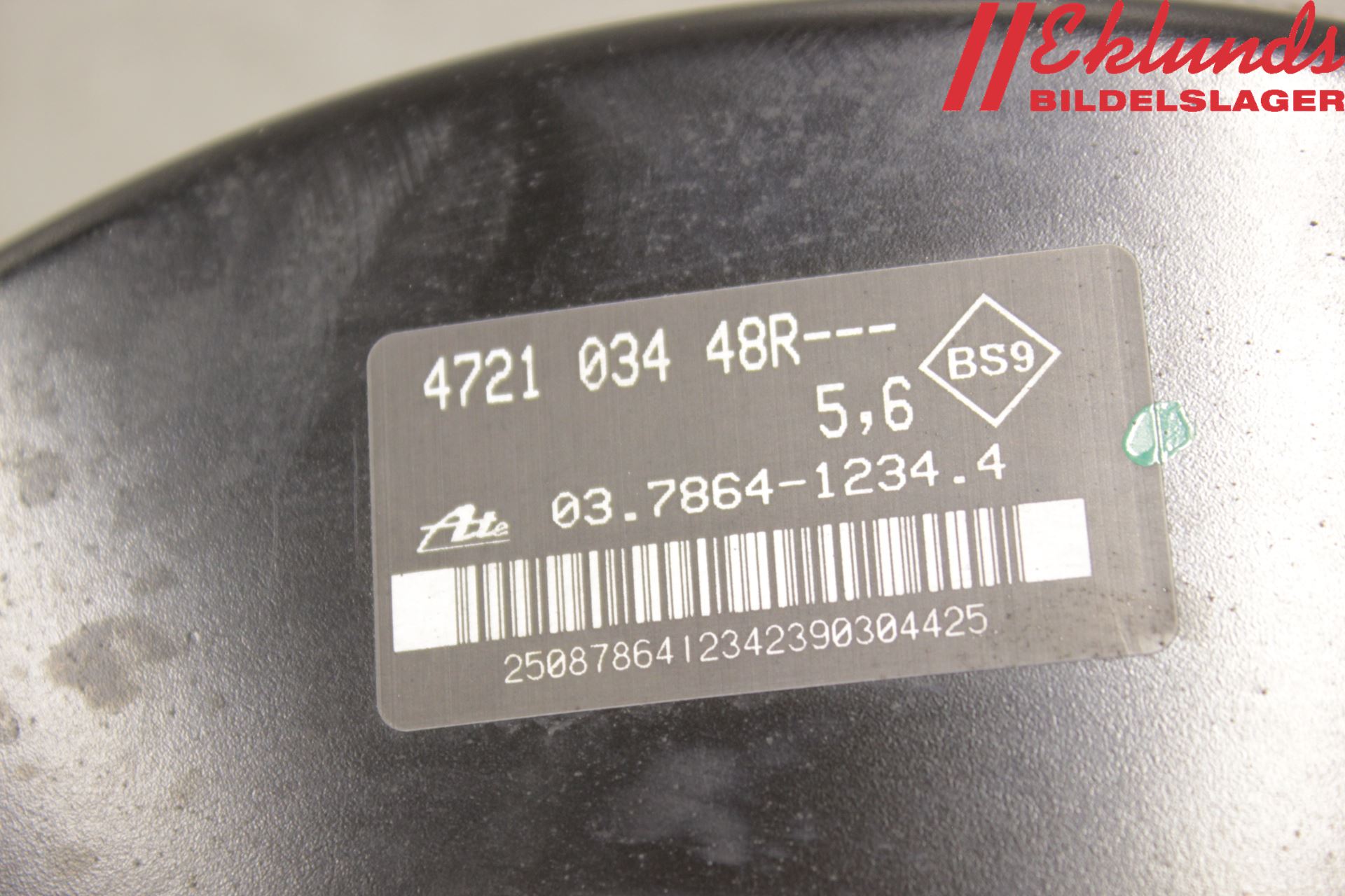 Renault CLIO III  09-12 Bromsservo