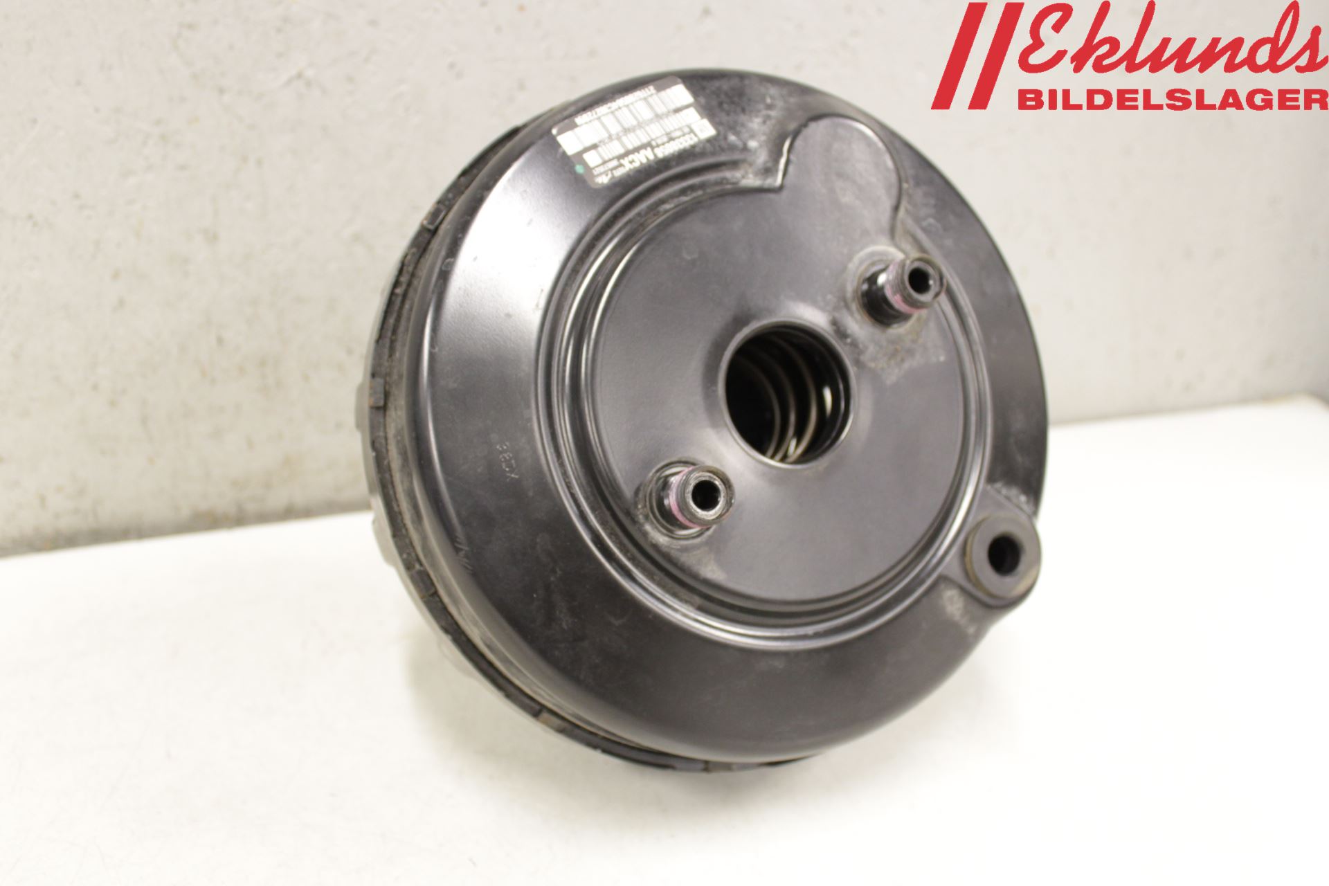 Opel ASTRA J 10-15 Bromsservo