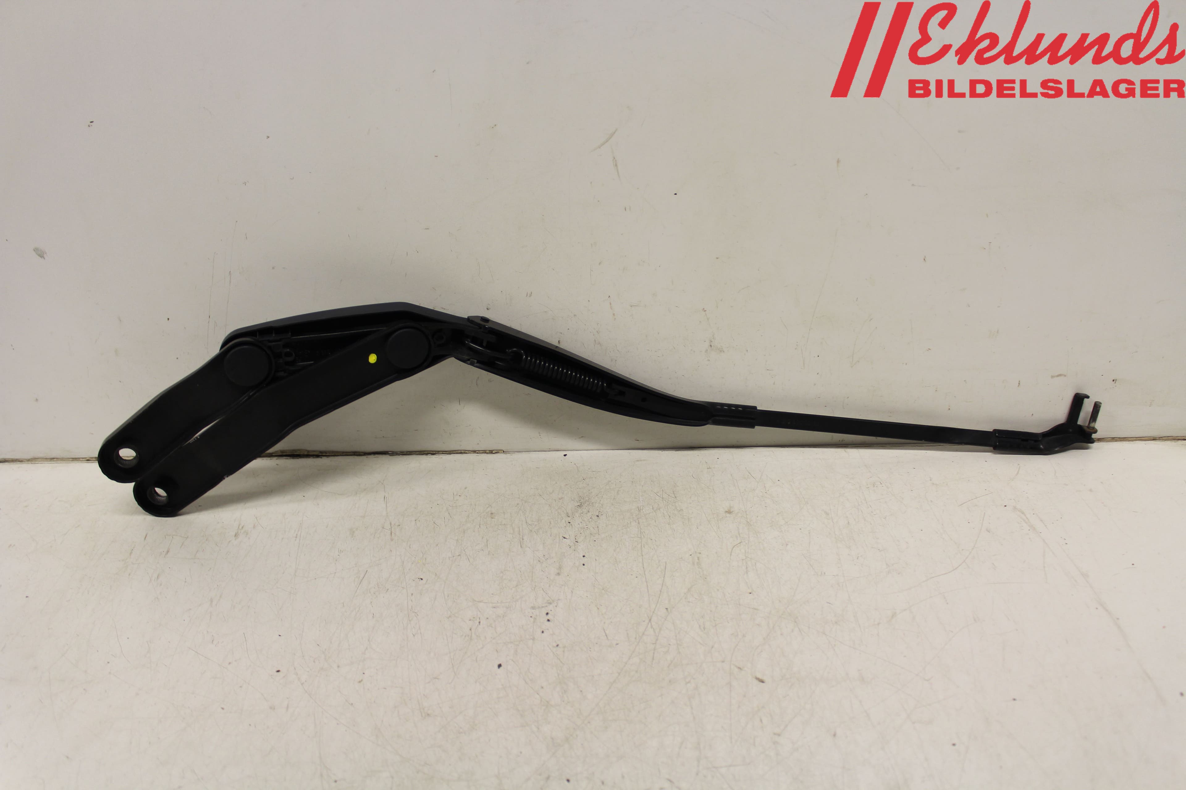 Mercedes-Benz MB E-KLASS (W212) 09-16 Torkararm Armar Vindruta