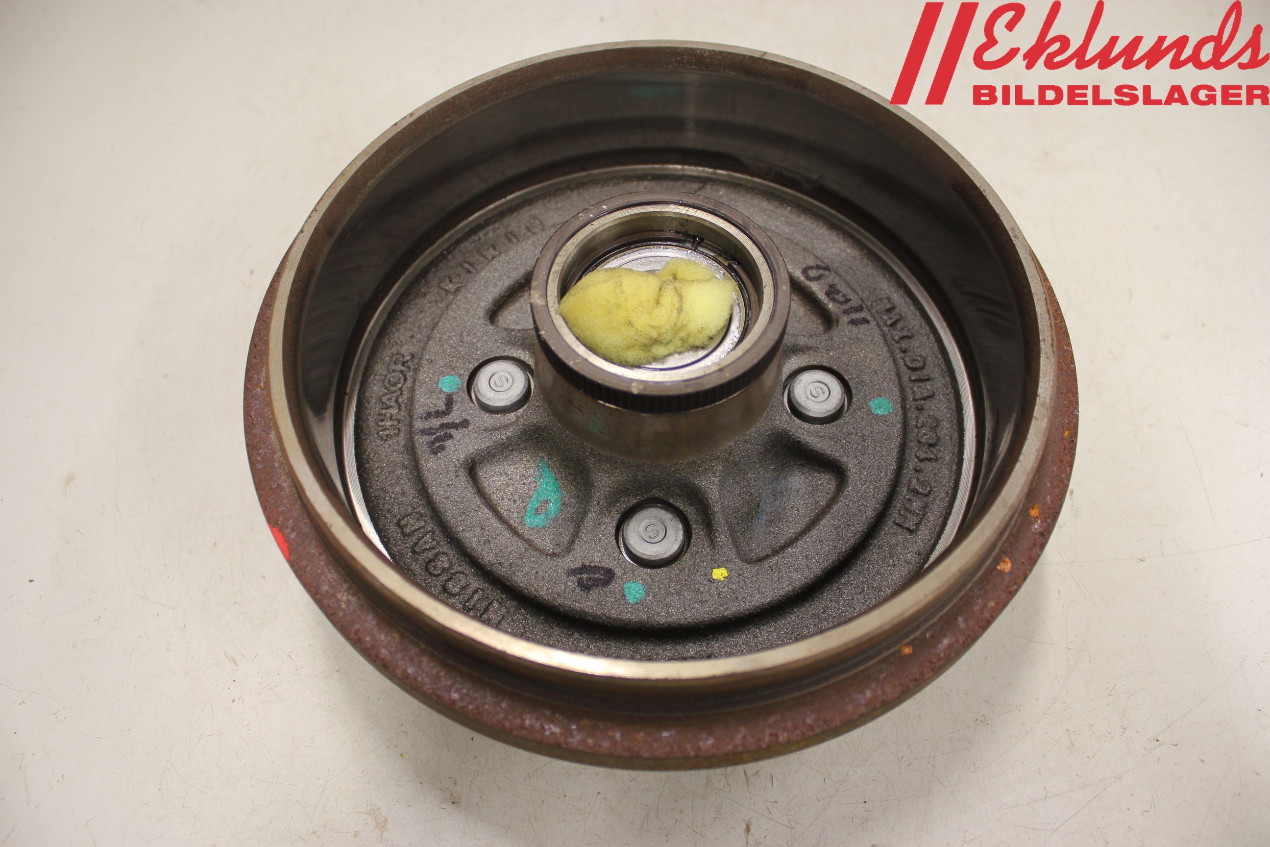 Nissan MICRA 11-16 Bromstrumma Bak