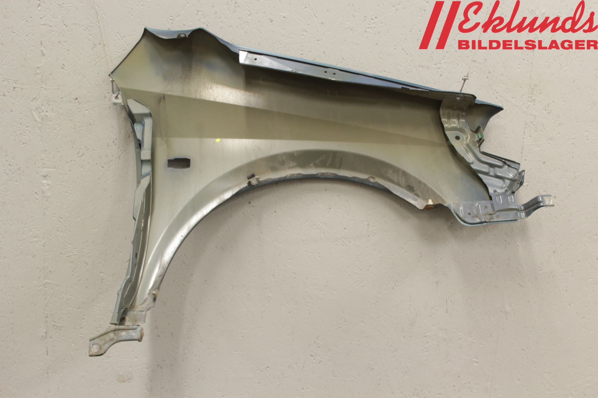 Nissan PRIMERA 02-07 Skärm Fram Vänster