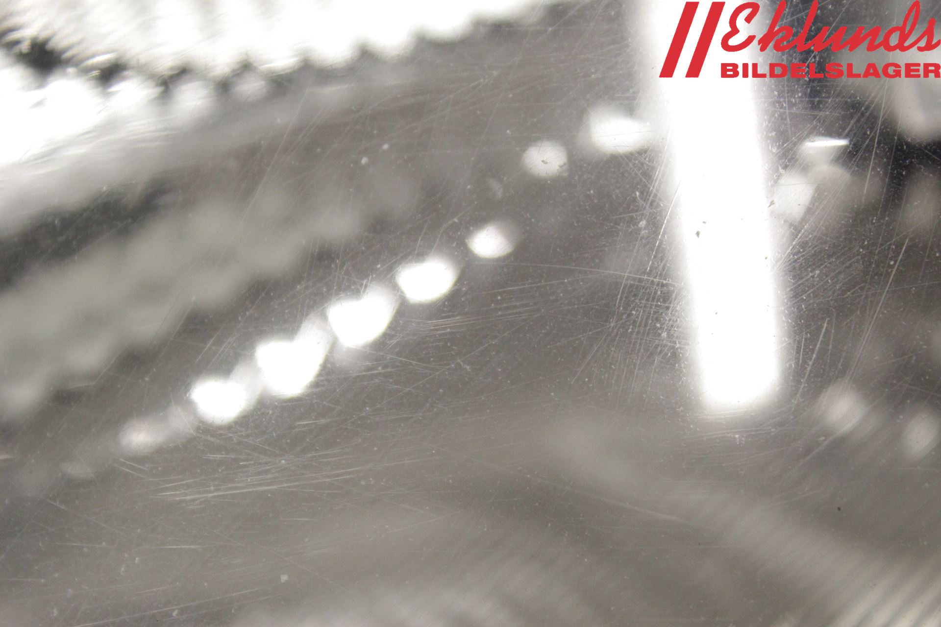 Ford FIESTA     02-05 Strålkastare Vänster