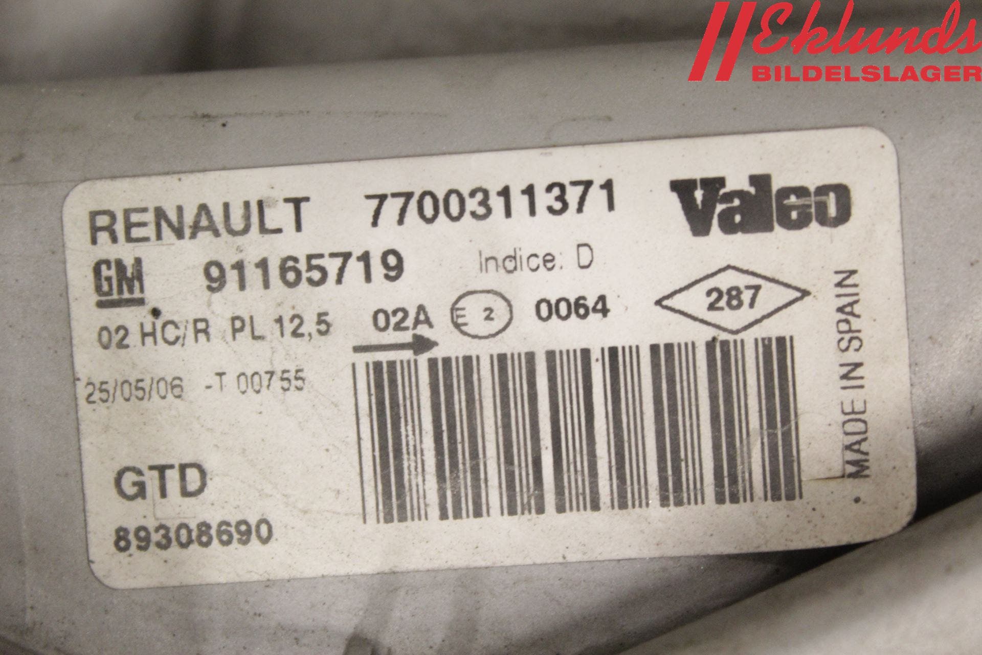 Opel VIVARO 01-14 Strålkastare Vänster