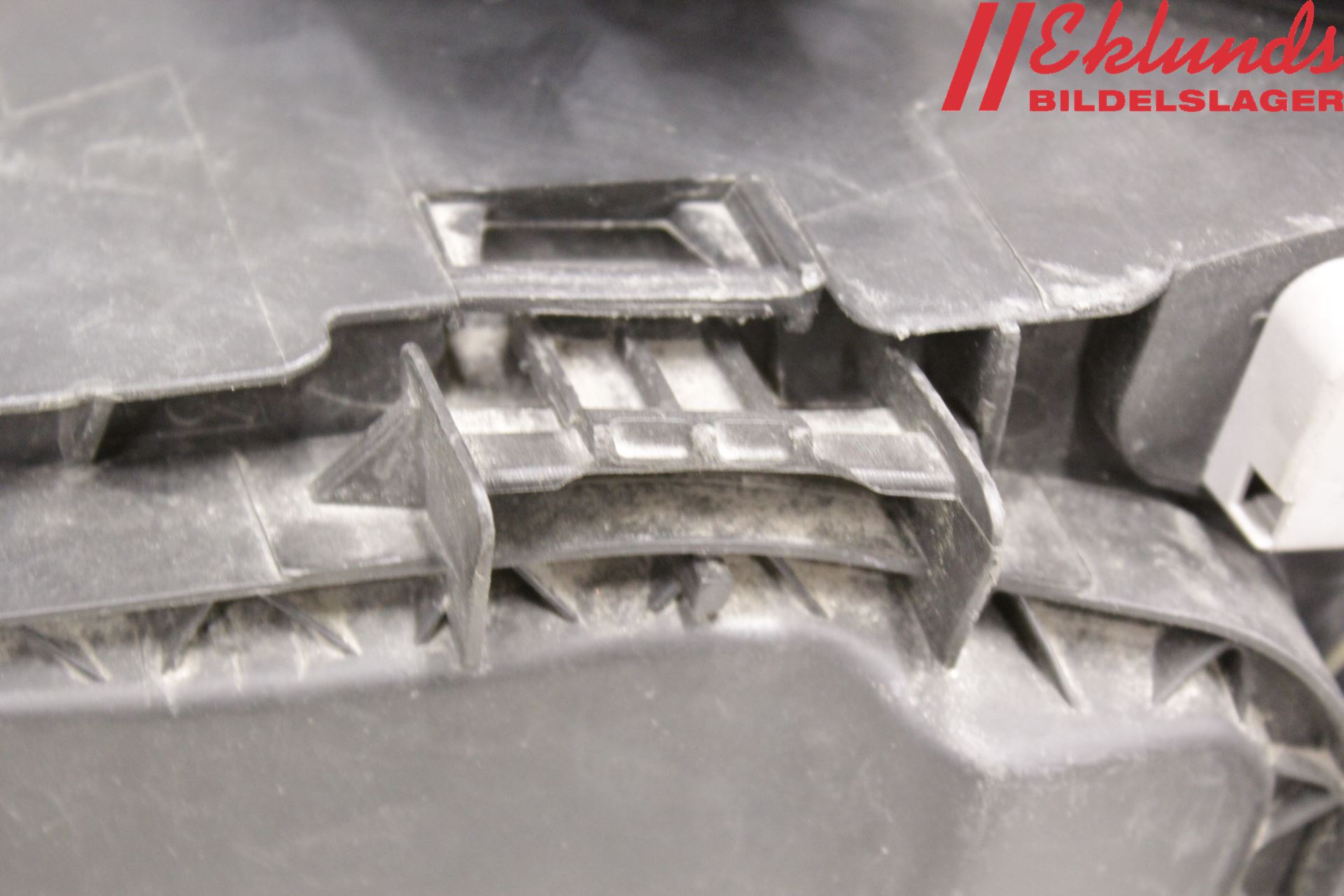 Peugeot 206 98-09 Strålkastare Höger