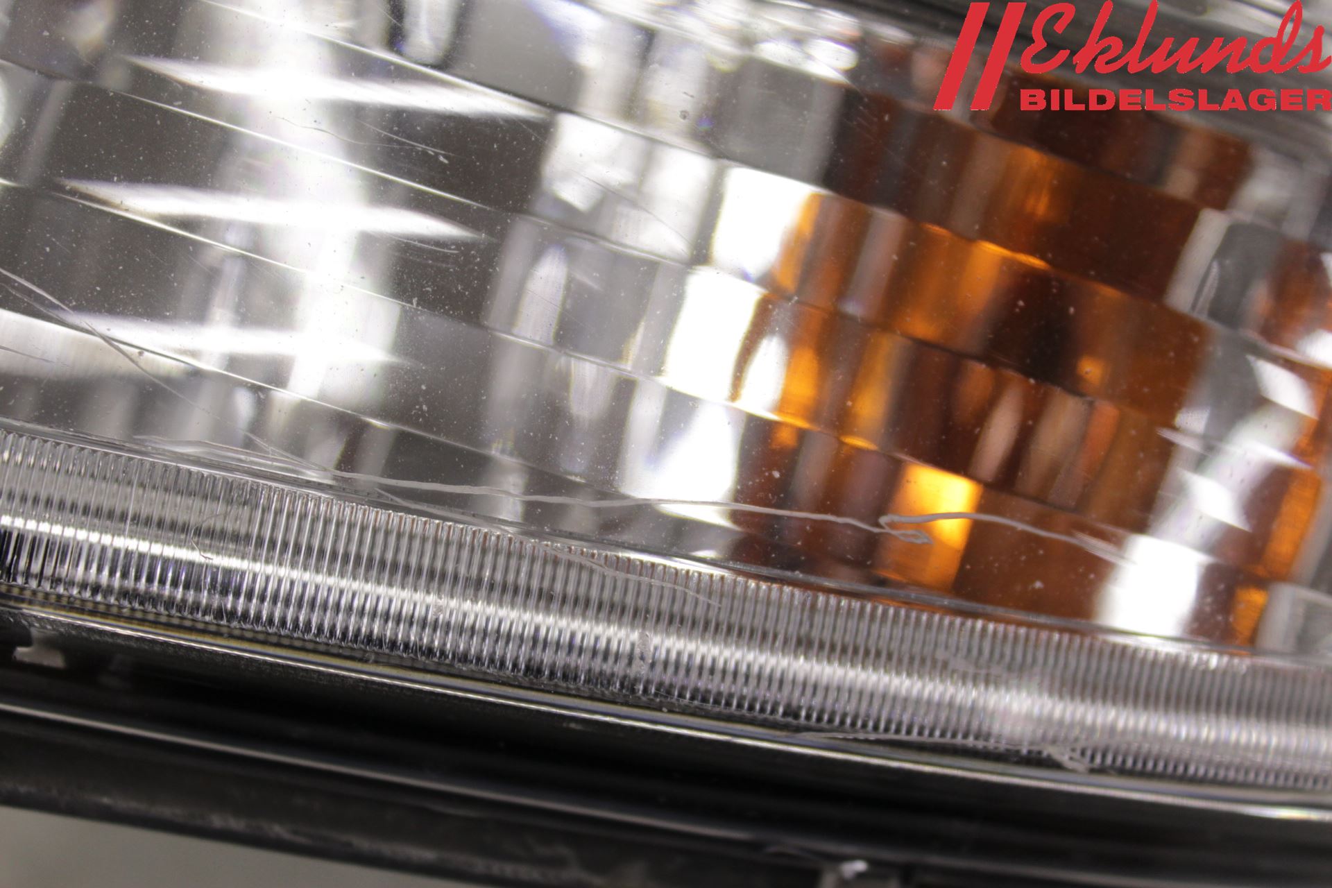 Nissan KUBISTAR Strålkastare Vänster