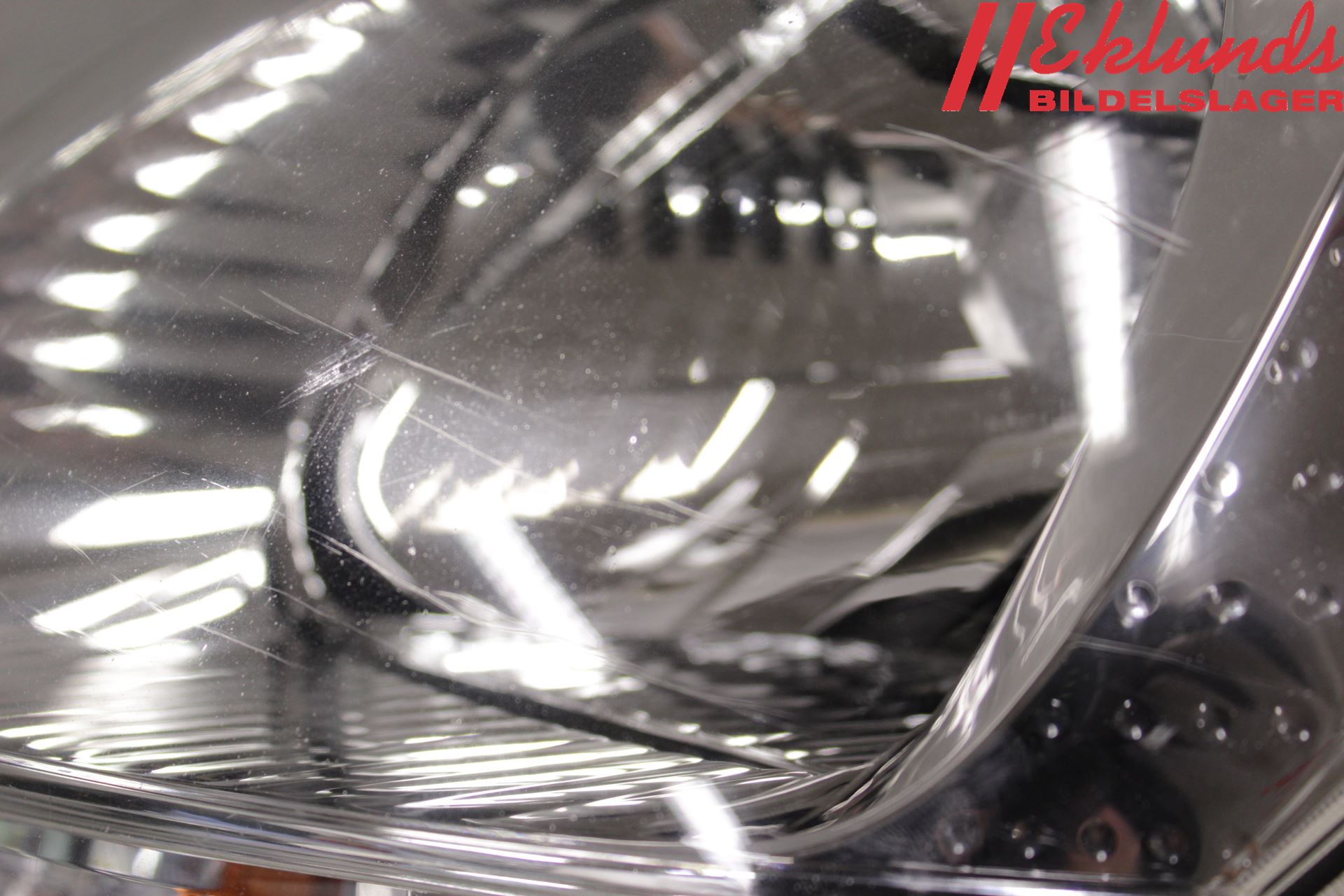 Nissan KUBISTAR Strålkastare Vänster