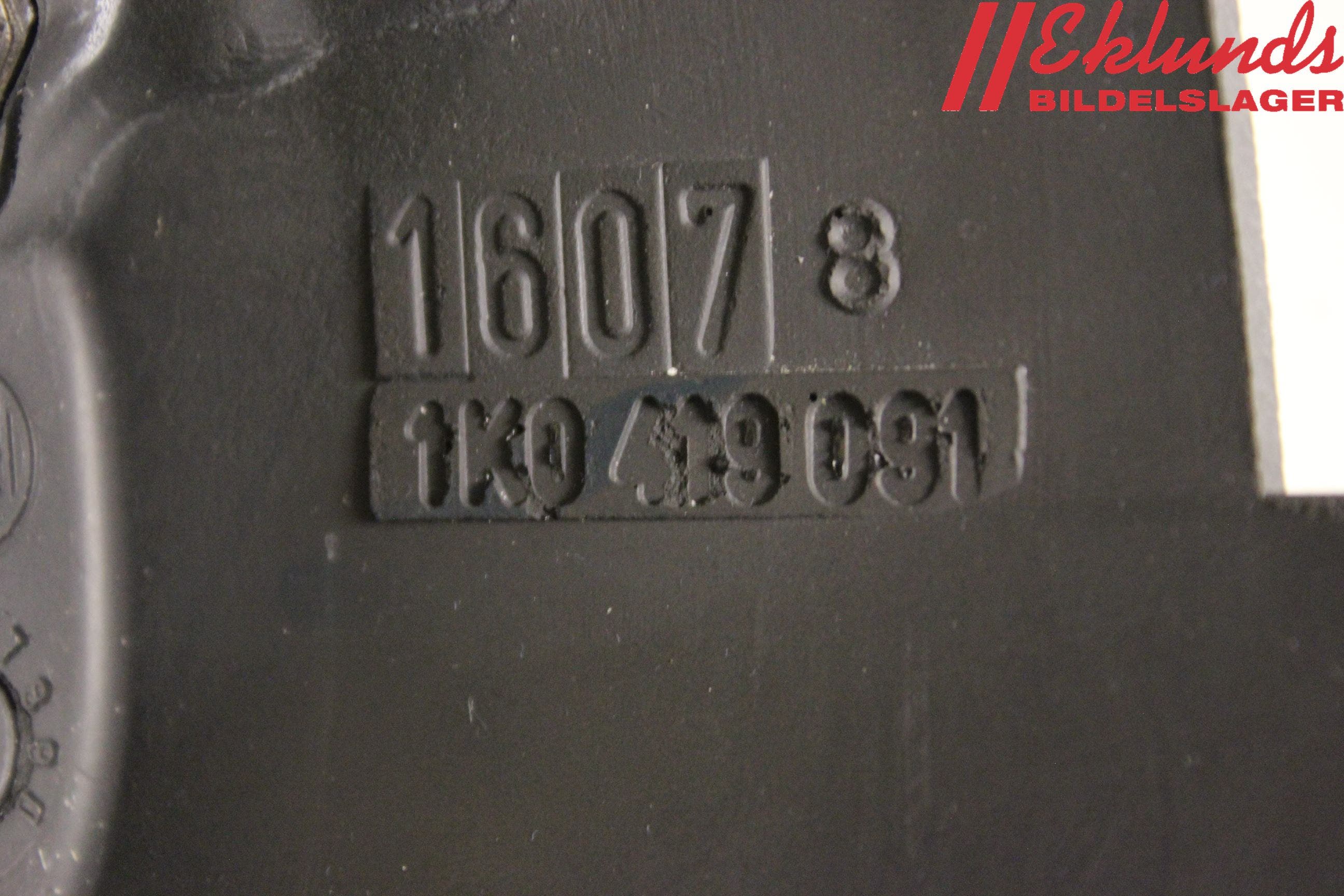 Volkswagen VW GOLF V 04-09 Ratt