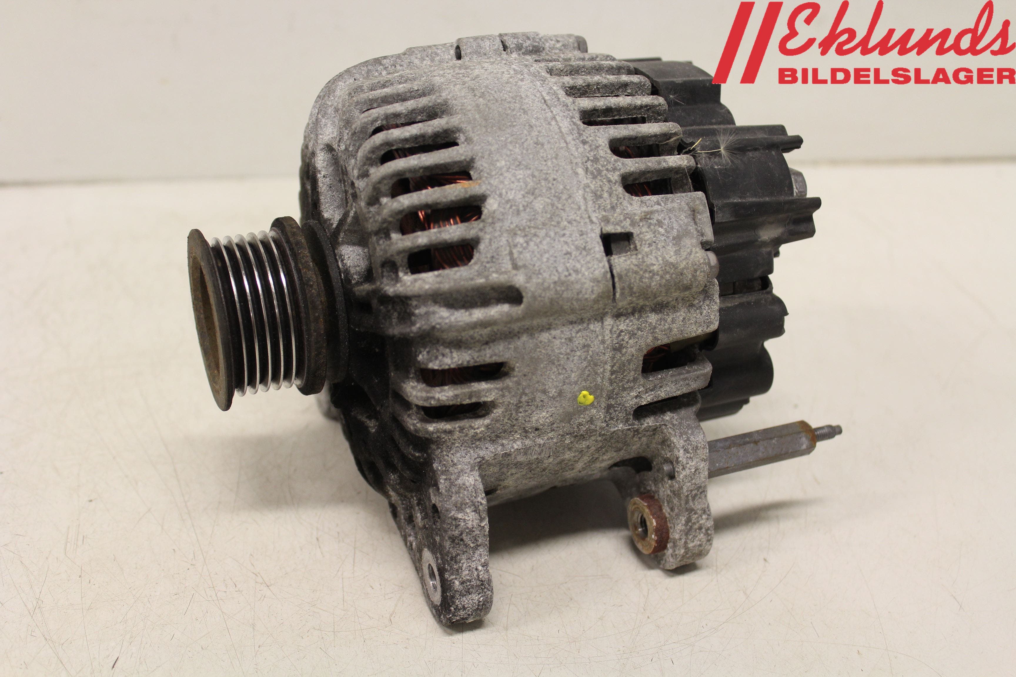 Volkswagen VW POLO 10-17 Generator