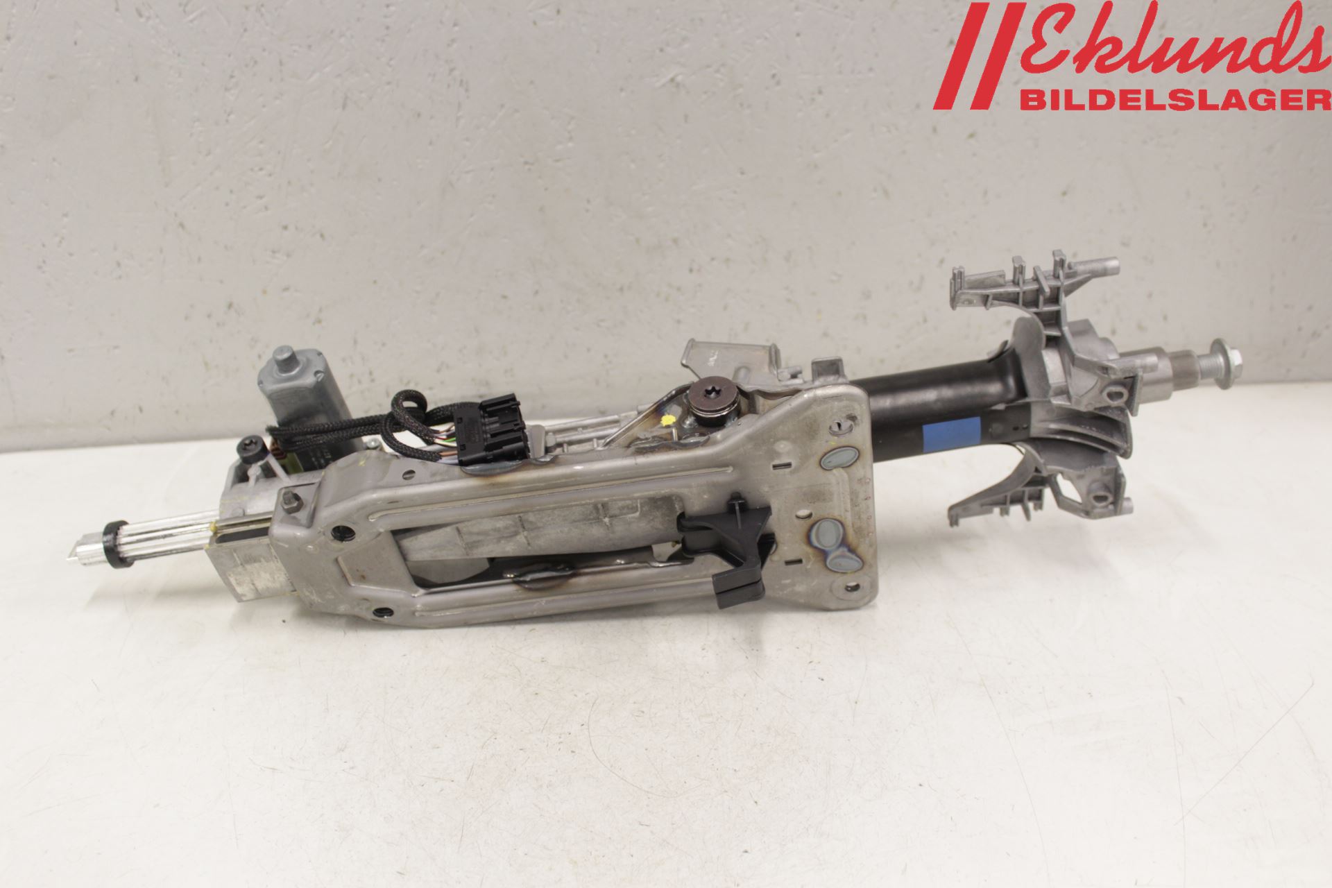 BMW X6 E71/E72   08-14 Rattaxelagg Justerbart