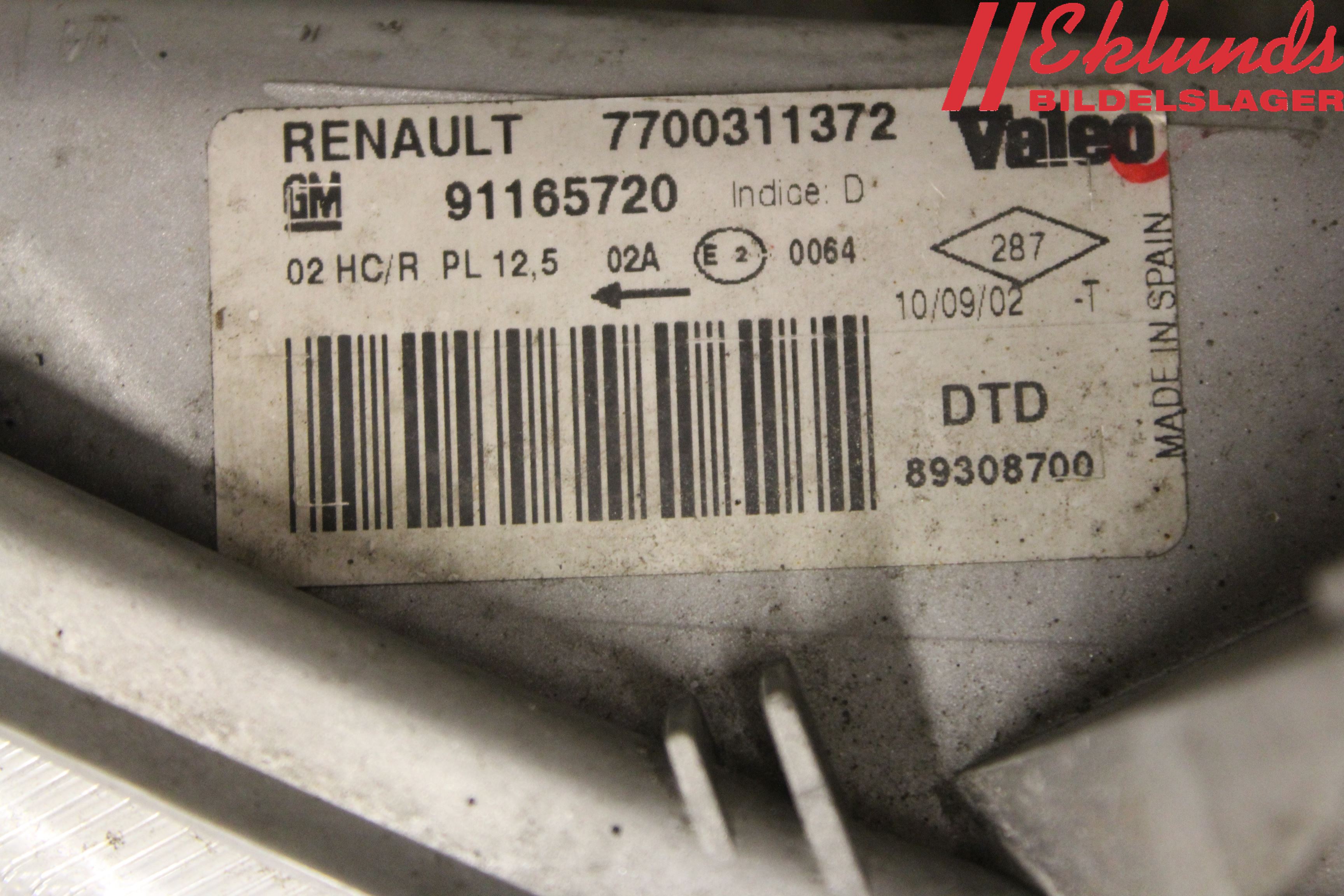 Nissan PRIMASTAR Strålkastare Höger