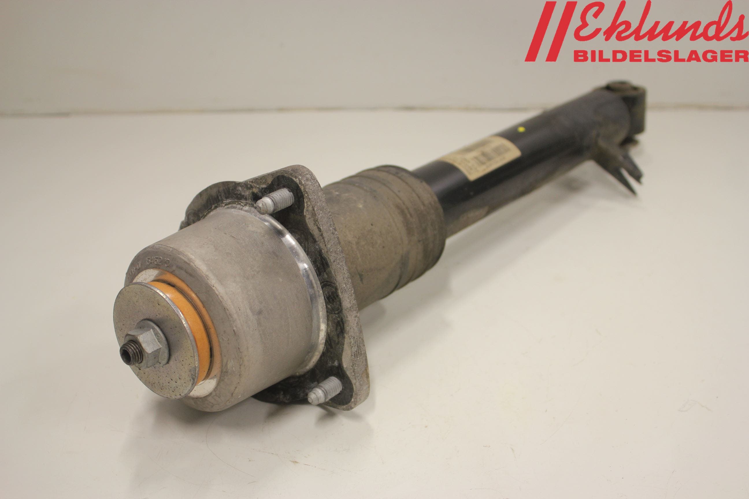 BMW X6 E71/E72 08-14 Stötdämpare Bak