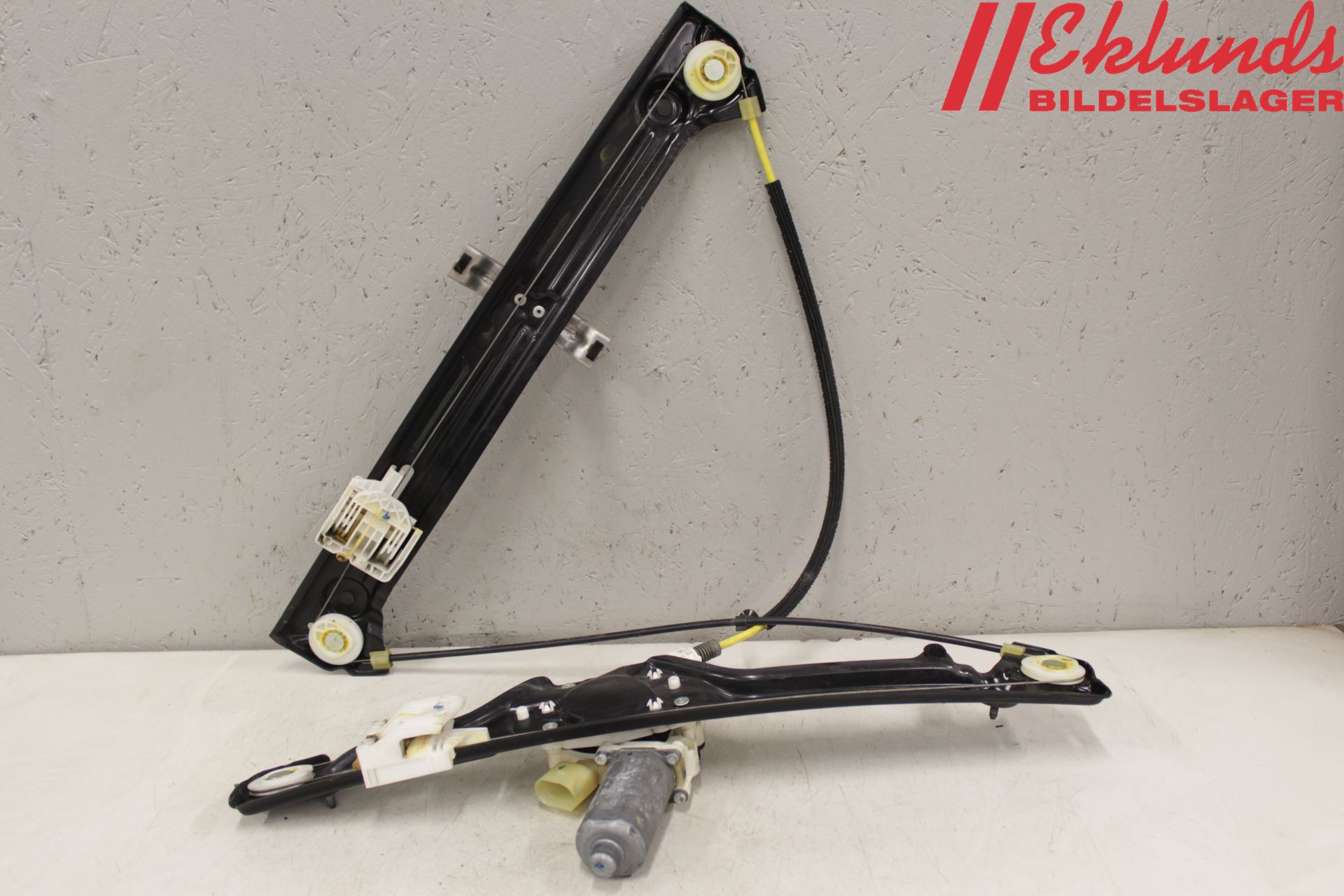 BMW X6 E71/E72   08-14 Fönsterhiss El Kompl