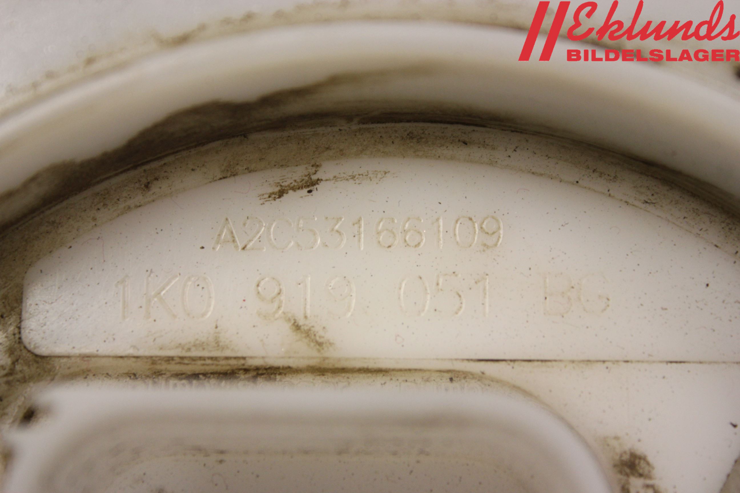 Volkswagen VW GOLF V 04-09 Bränslepump El