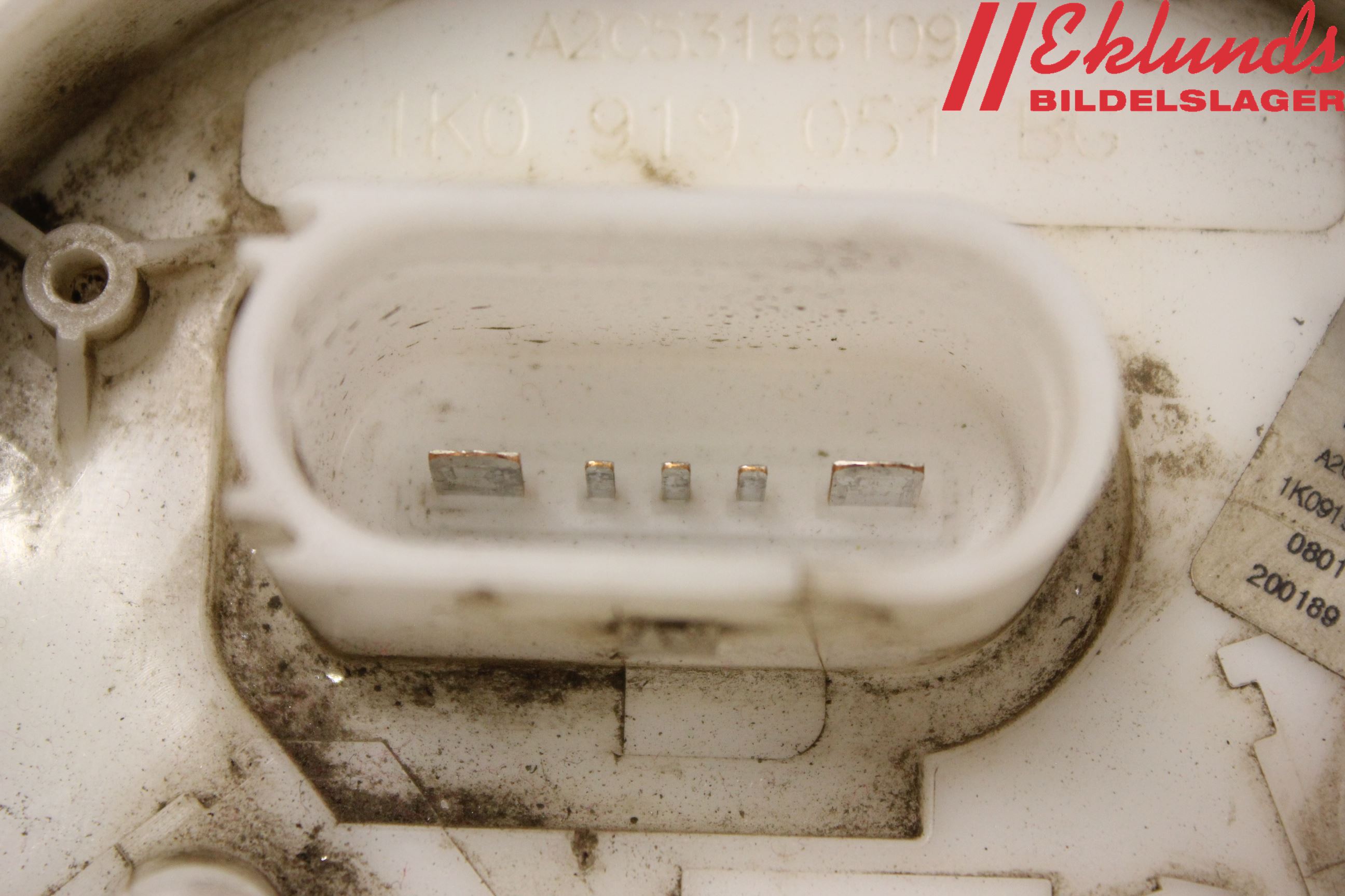 Volkswagen VW GOLF V 04-09 Bränslepump El