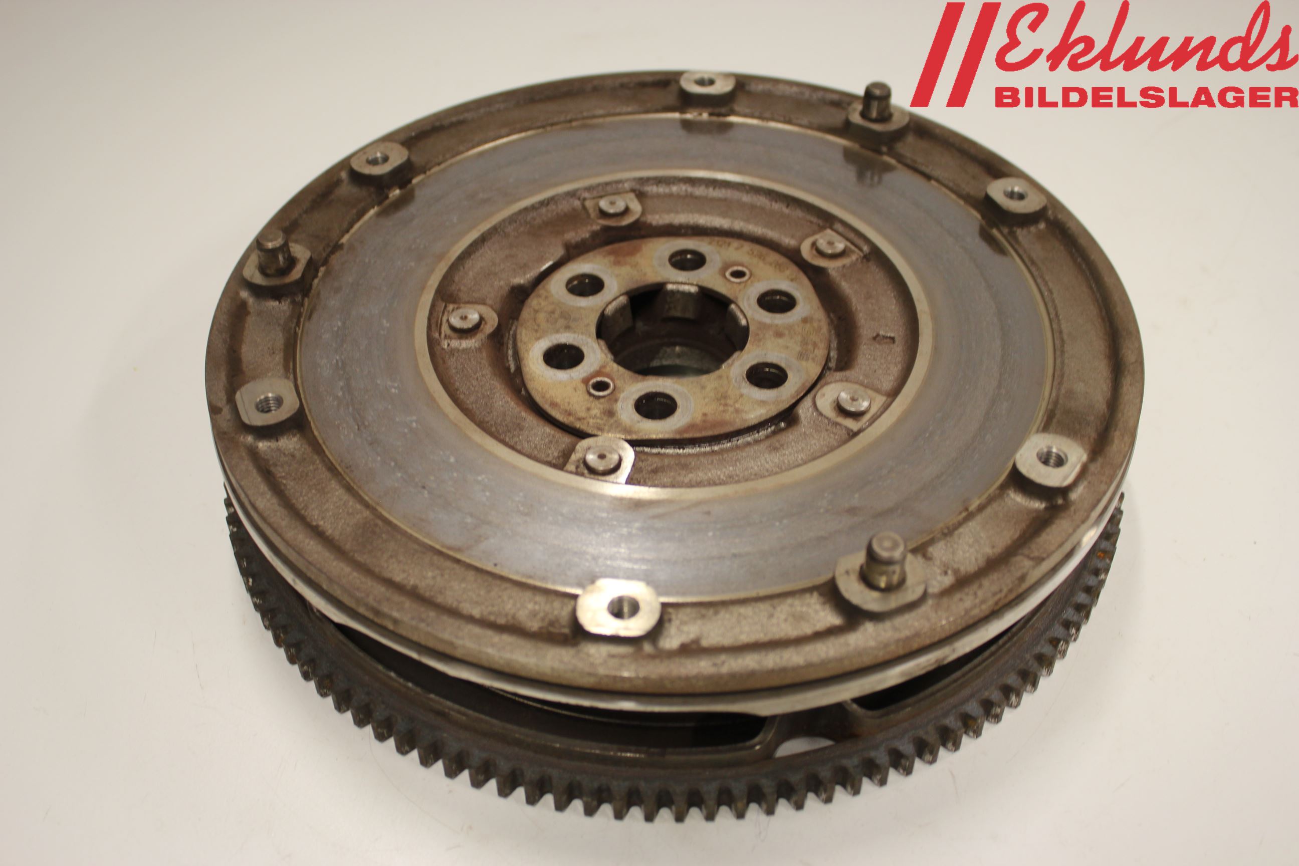 BMW 1 E87/81 5D/3D 03-11 Svänghjul Man