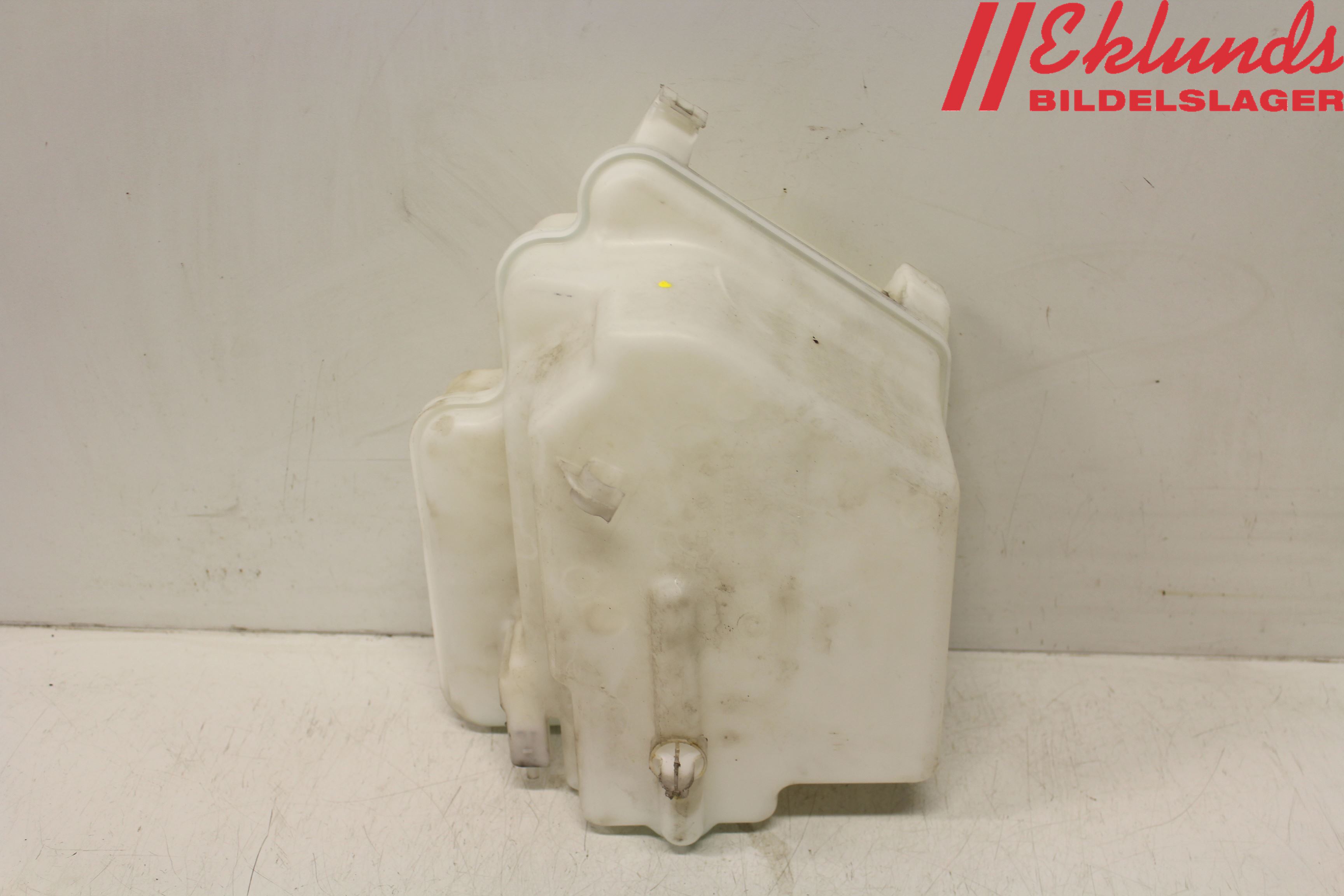 Mercedes-Benz MB B-KLASS (W245) 05-12 Spolartank Vindruta