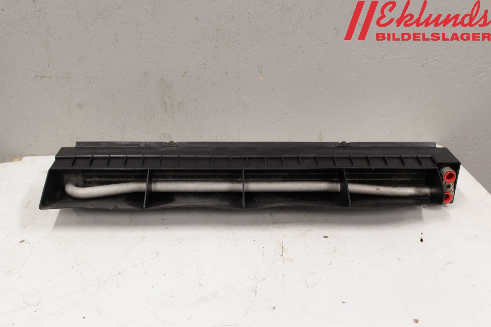 BMW 3 E46      98-05 Oljekylare Motor