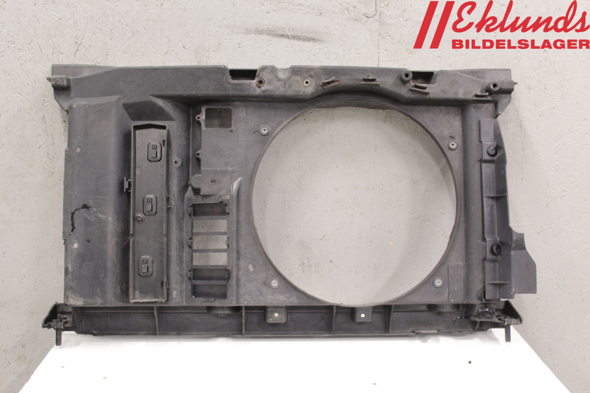 Peugeot 307     01-05 Kylfläktkåpa