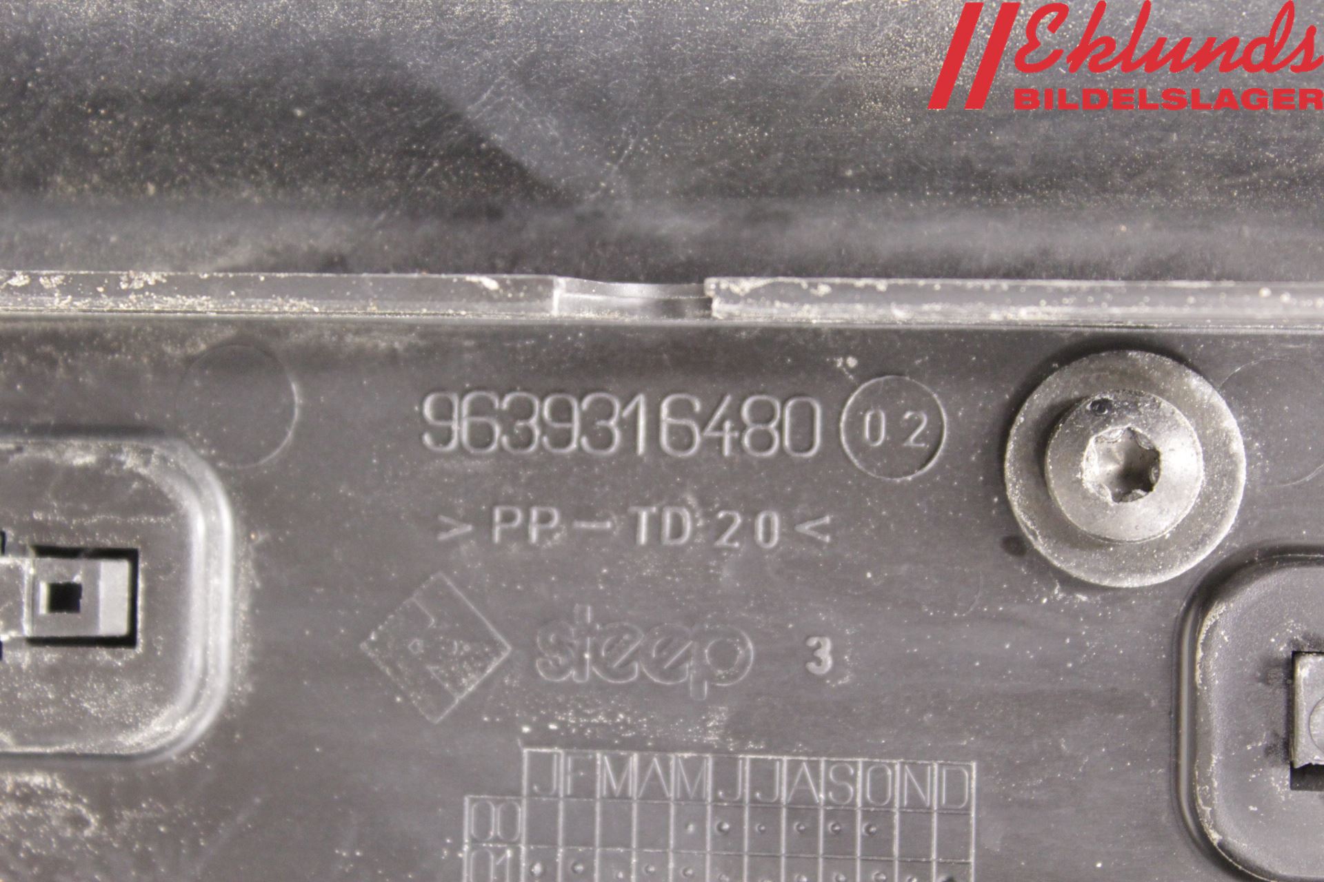 Peugeot 307     01-05 Kylfläktkåpa