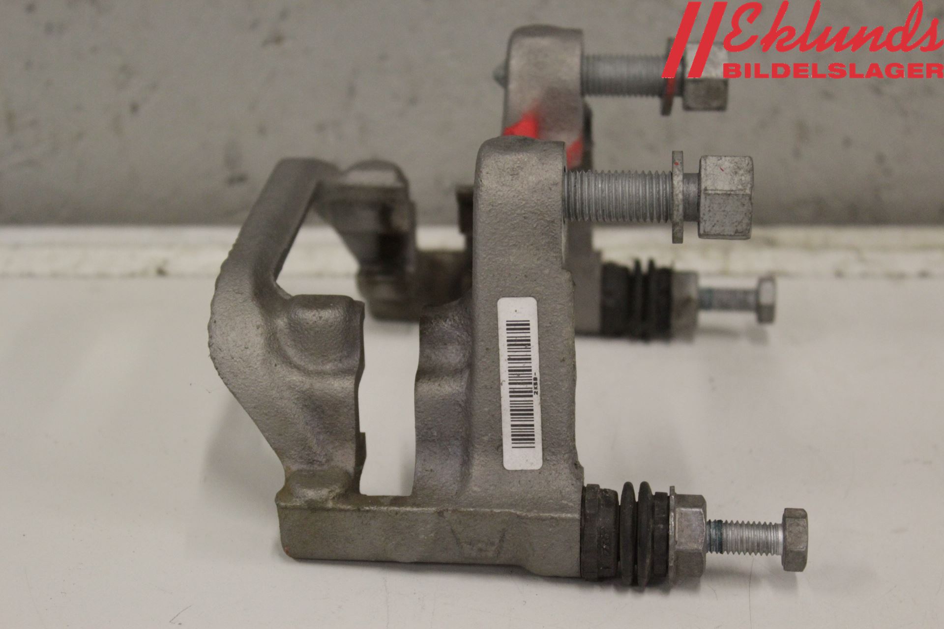 Volkswagen VW CADDY 11-15 Bromsokshållare