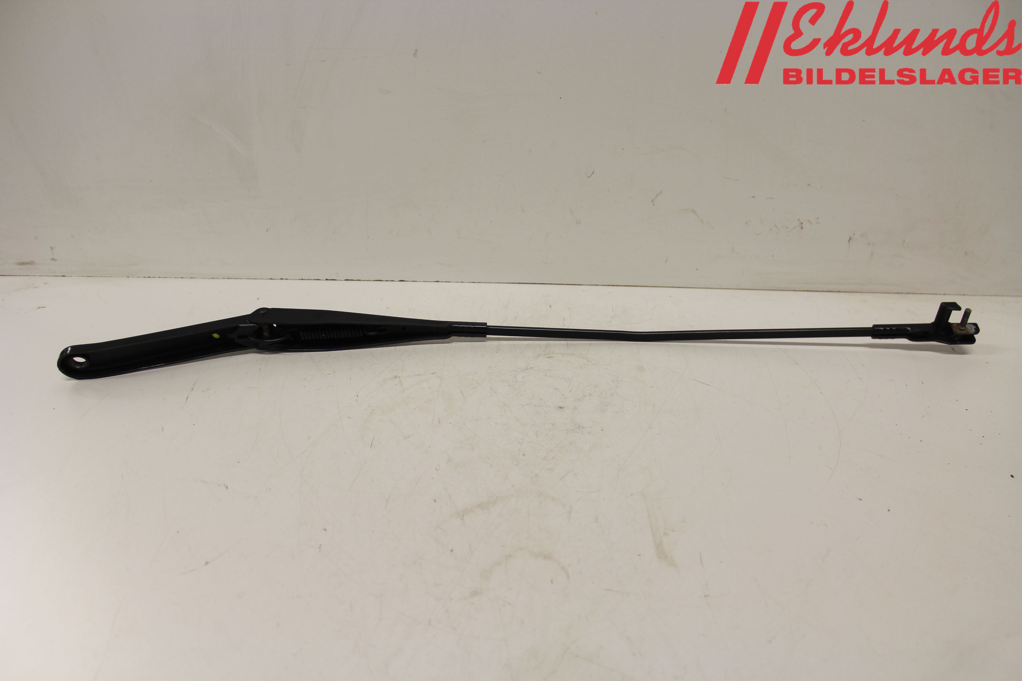Ford FOCUS 08-11 Torkararm Armar Vindruta