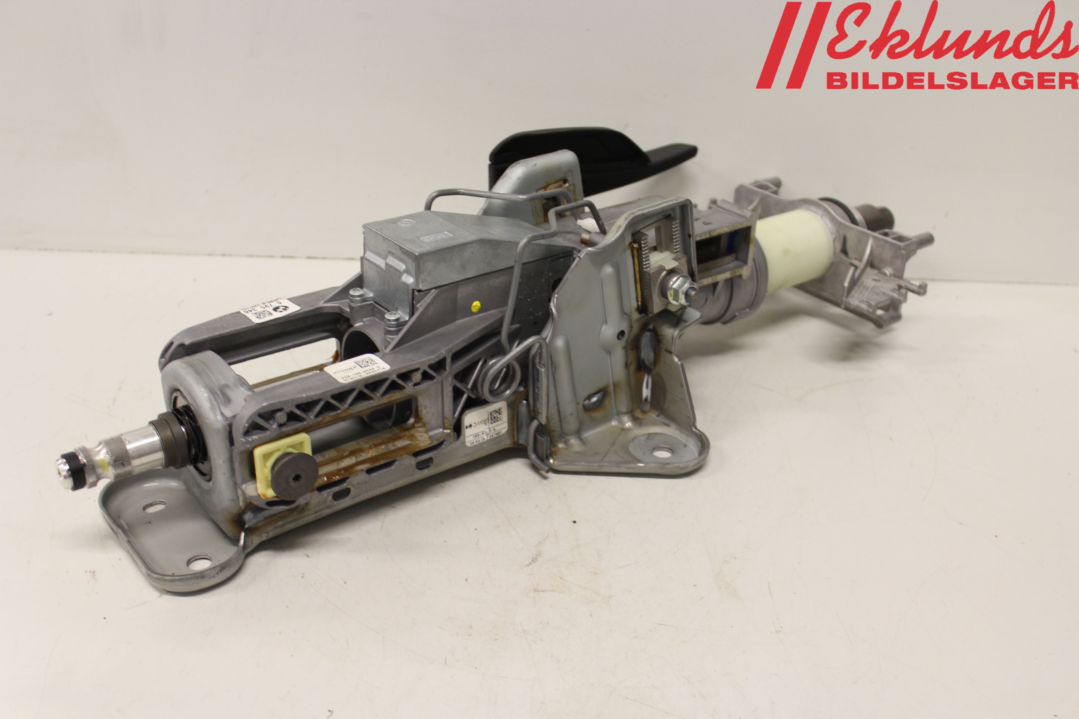 BMW 5 F10/F11/F18 09-17 Rattaxelagg Justerbart